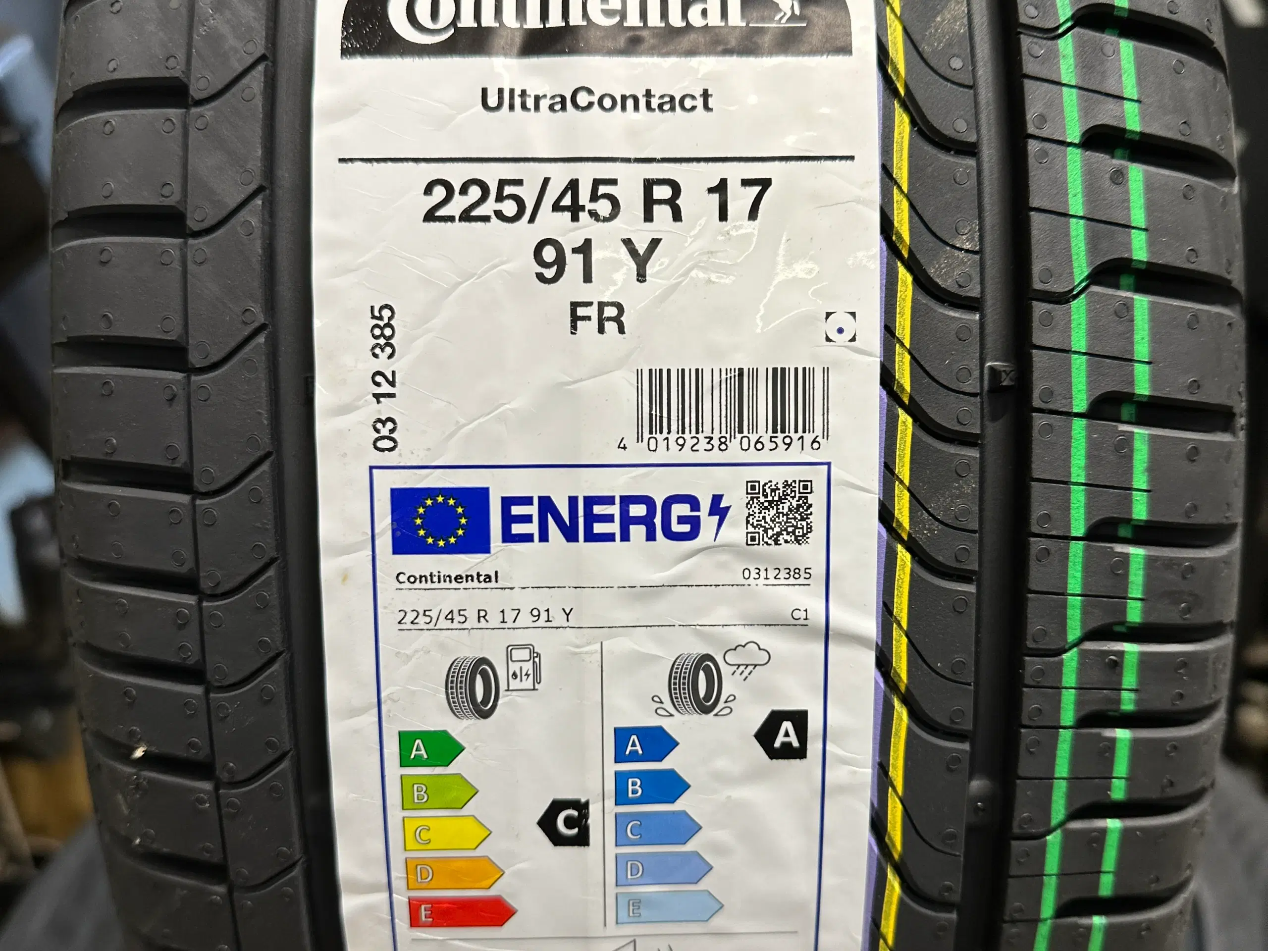 Continental ultracontact 225/45 17