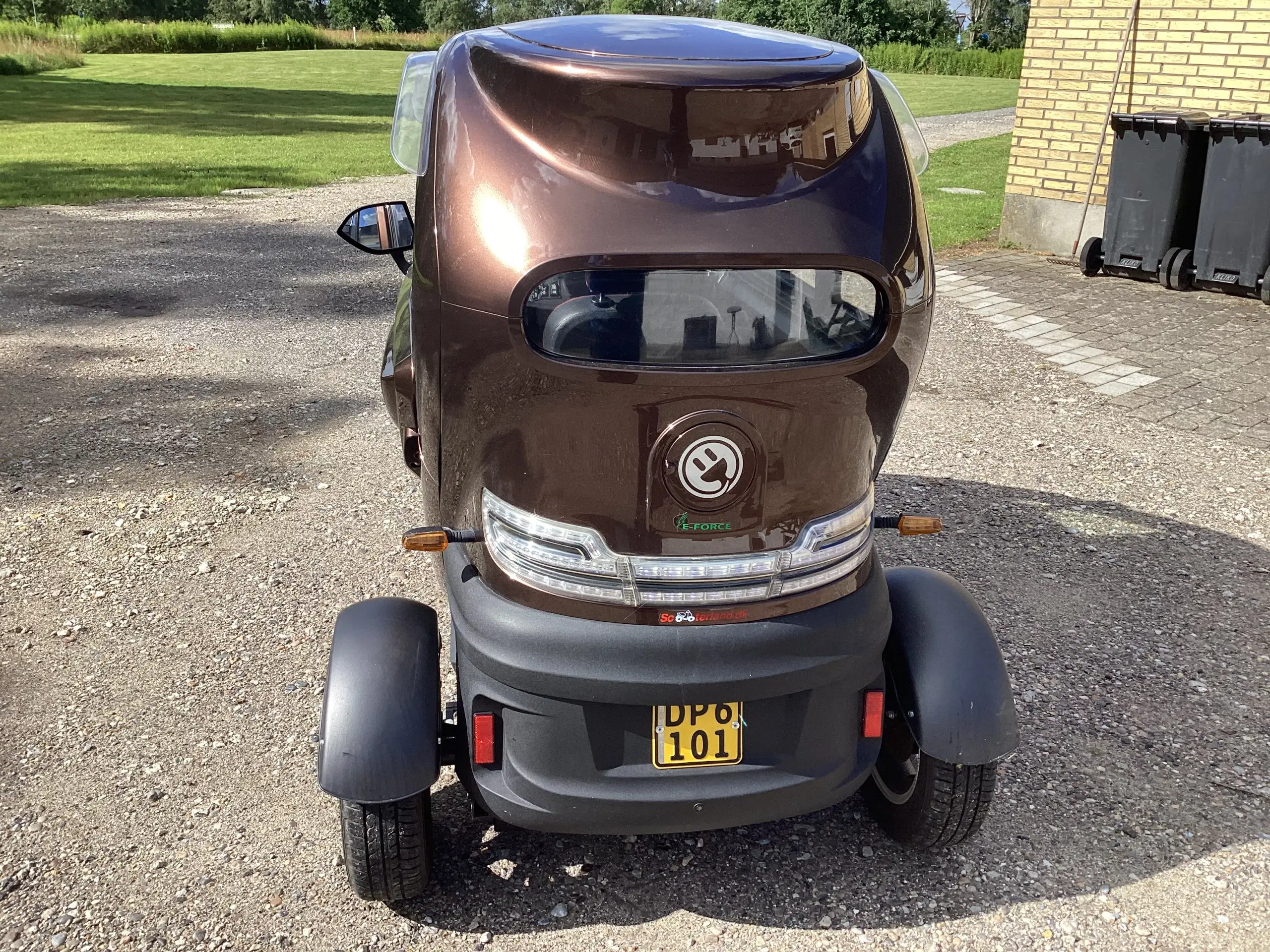 El scooter E-Force T414