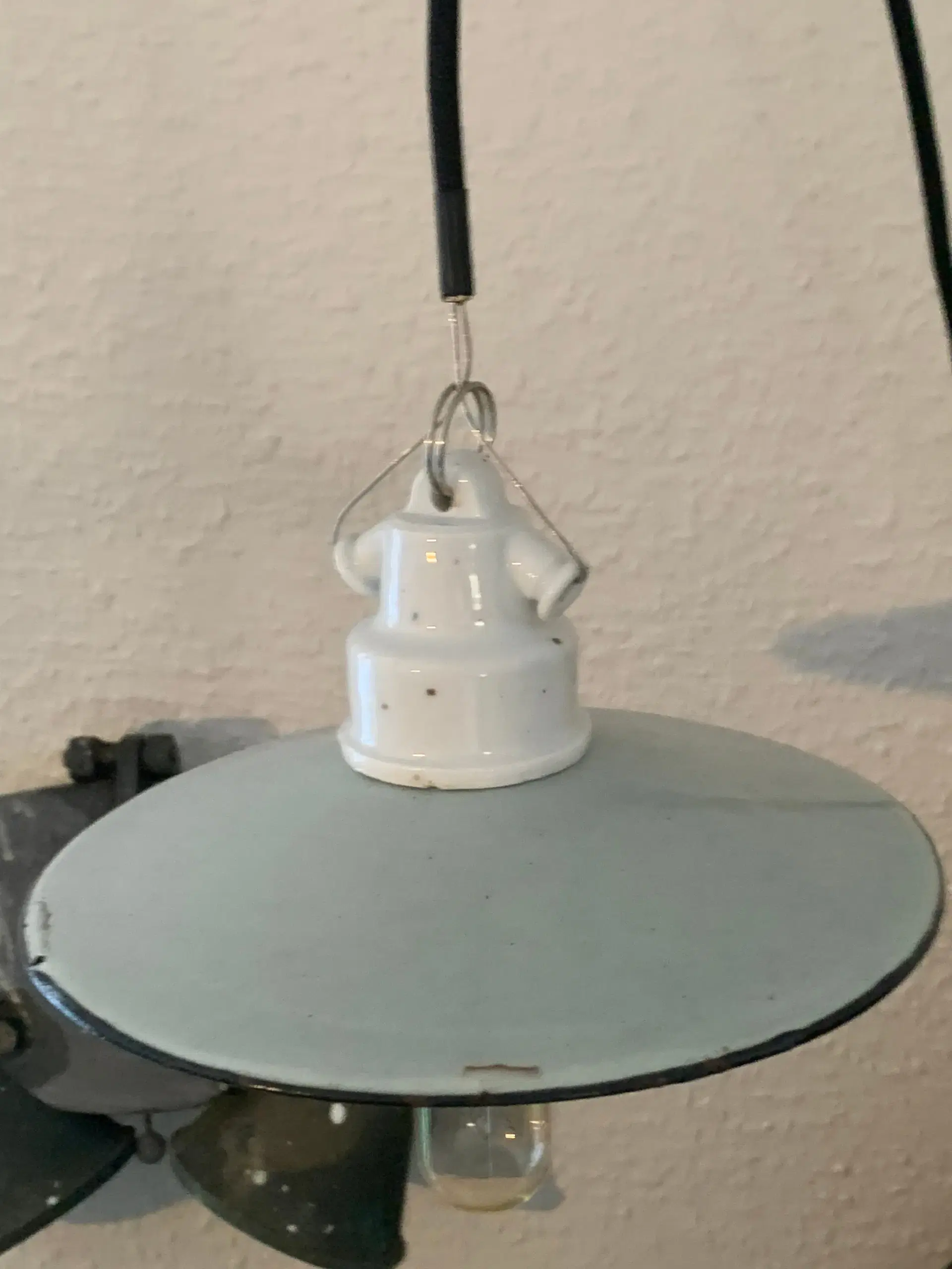 Emalje Lampe