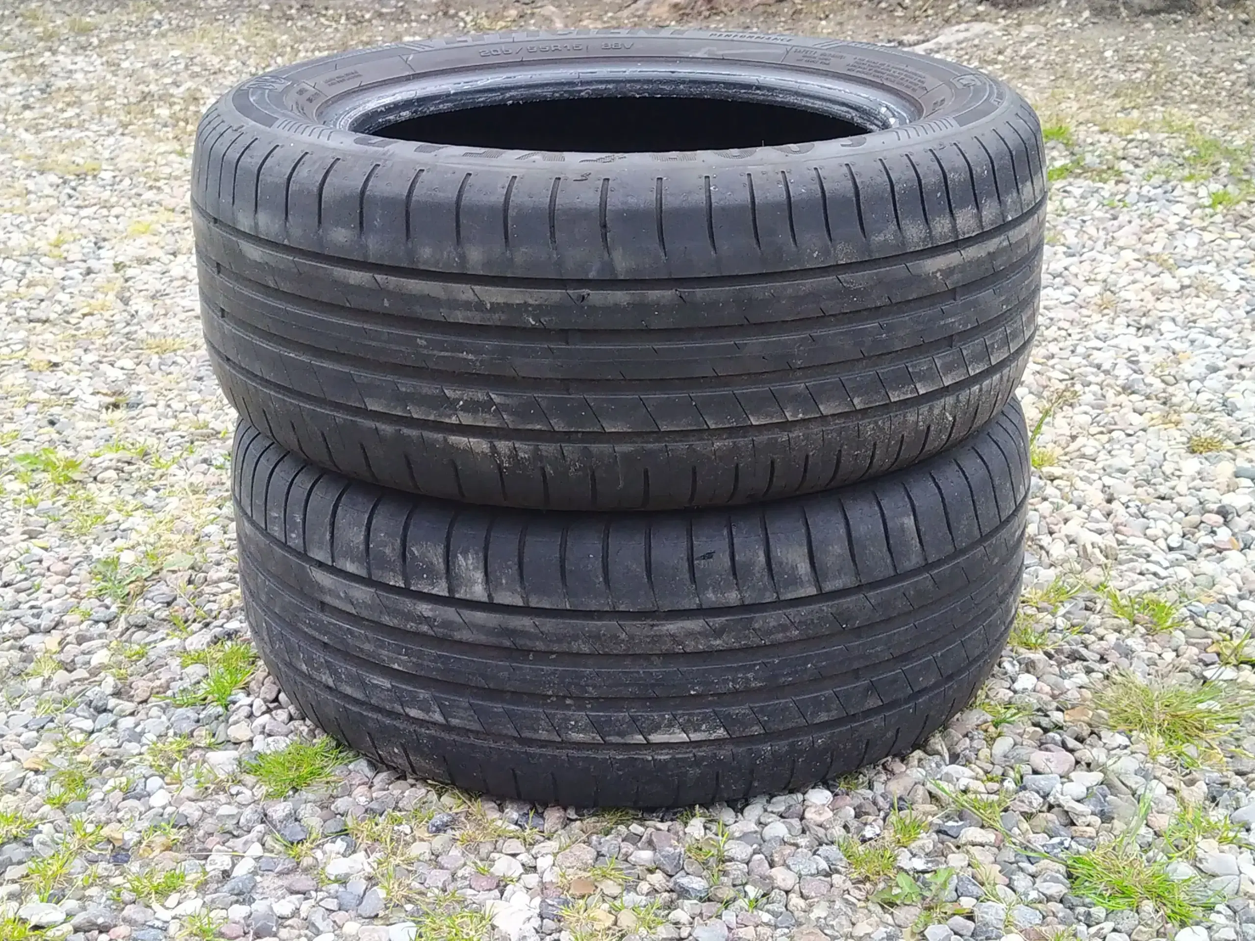 Sommerdæk 205/55 R15 88V