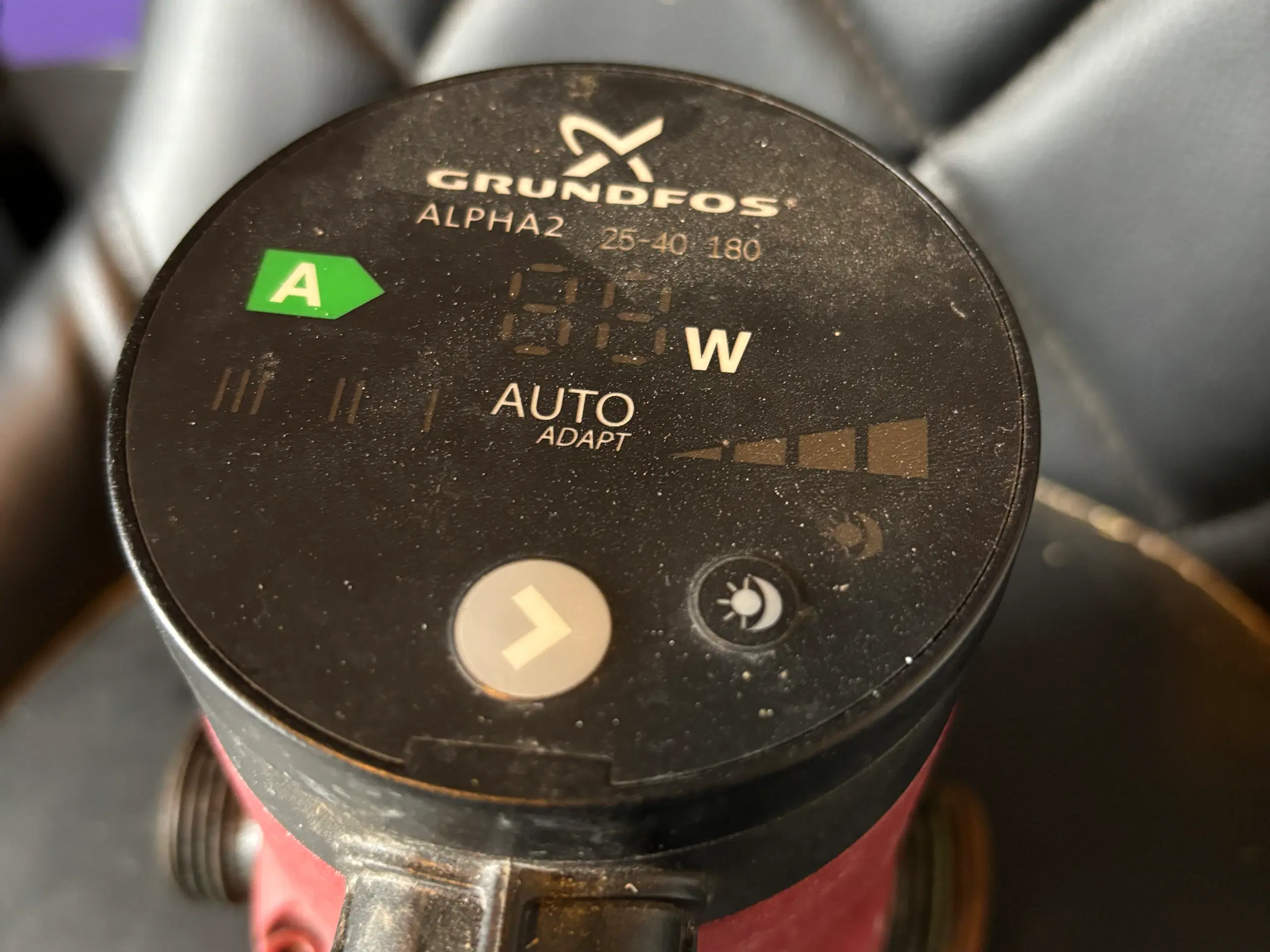 Grundfos cir. Pumpe type 25-40-180 Auto