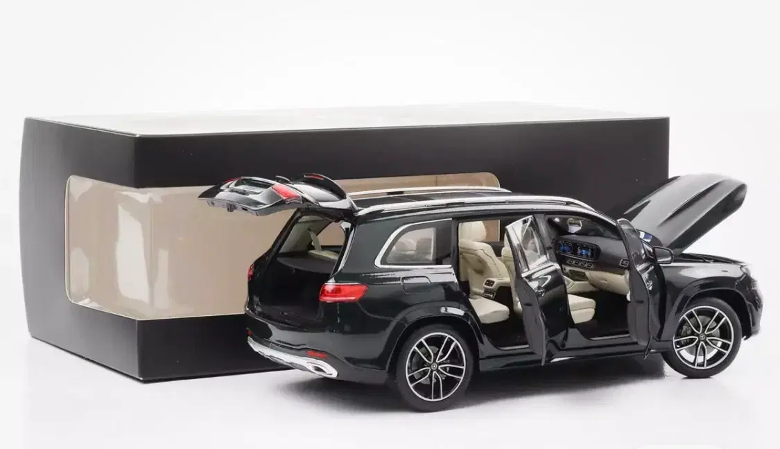 1:18 Mercedes GLS SUV X167