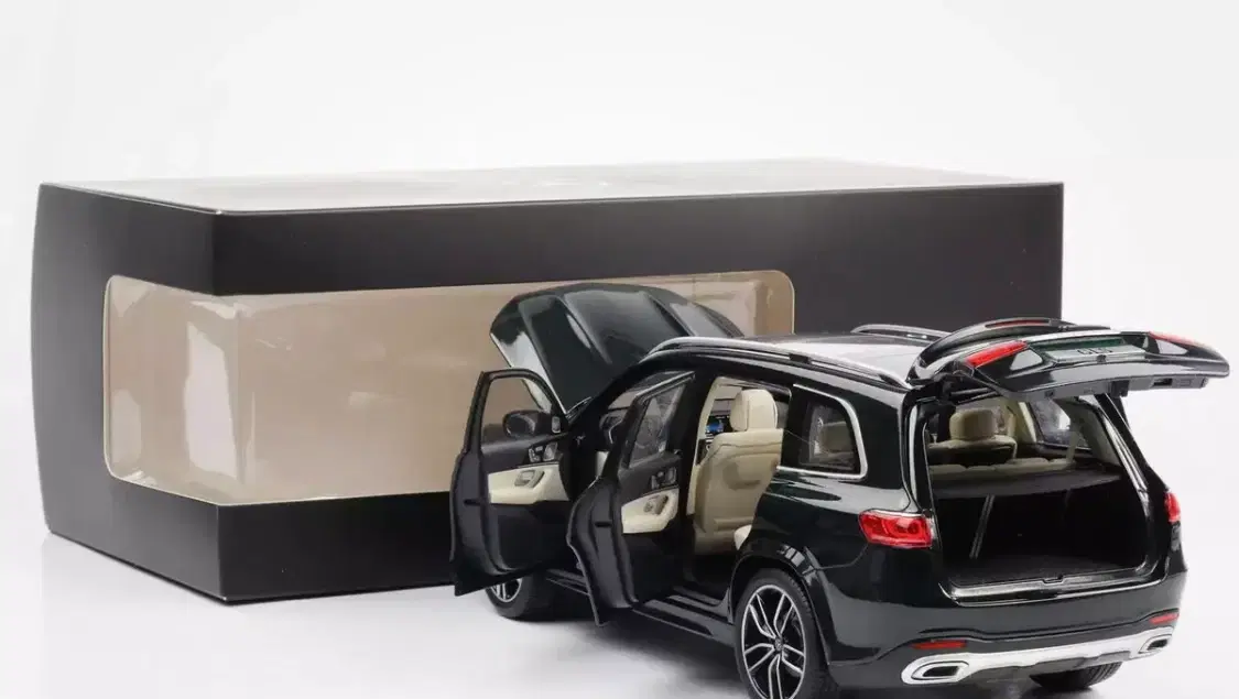 1:18 Mercedes GLS SUV X167