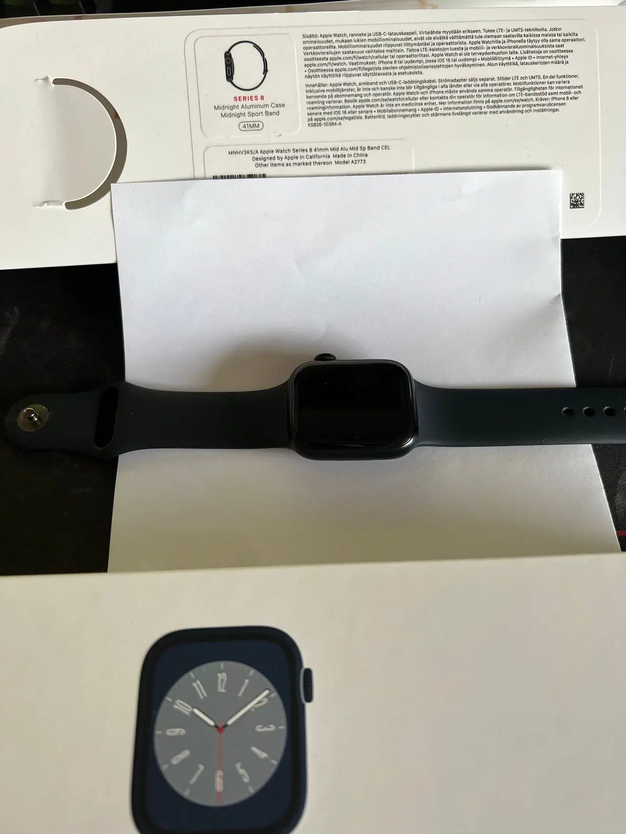 Apple Watch Series 8 Midnight 41 mm mobil + GPS