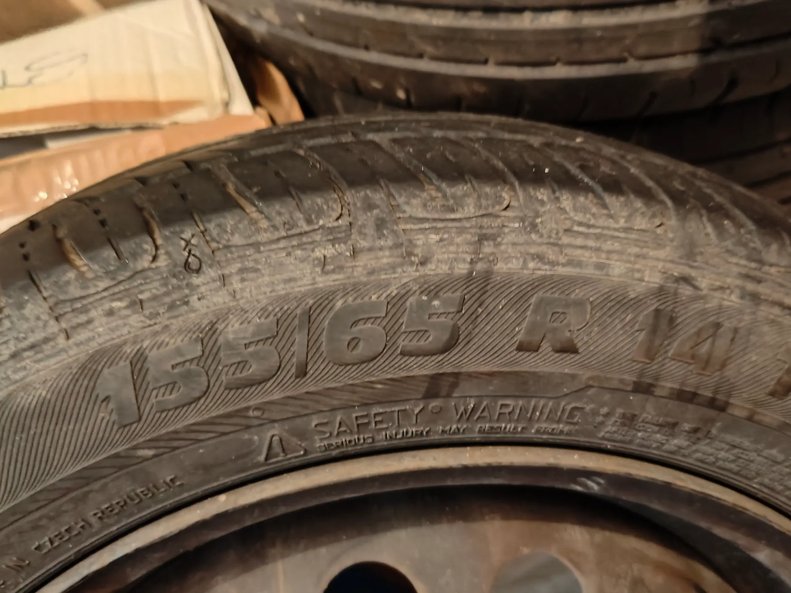 Dæk 155/65 R 14