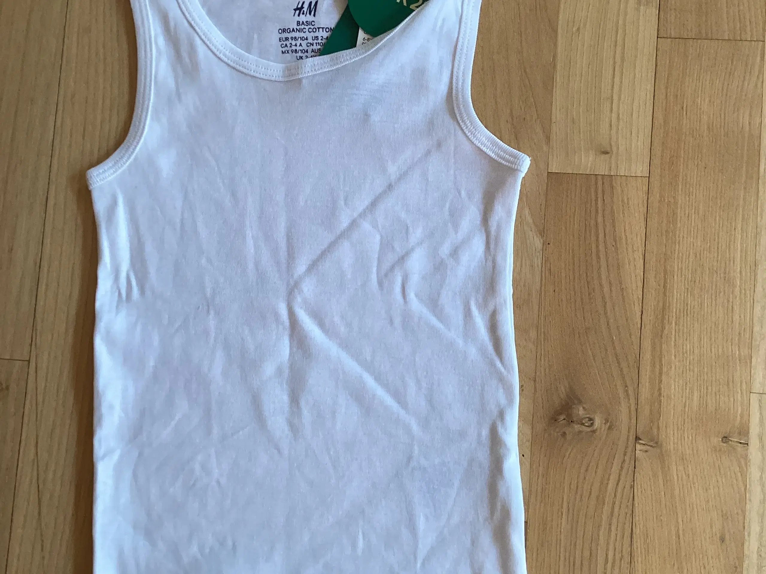 Hvid undertrøje/tanktop