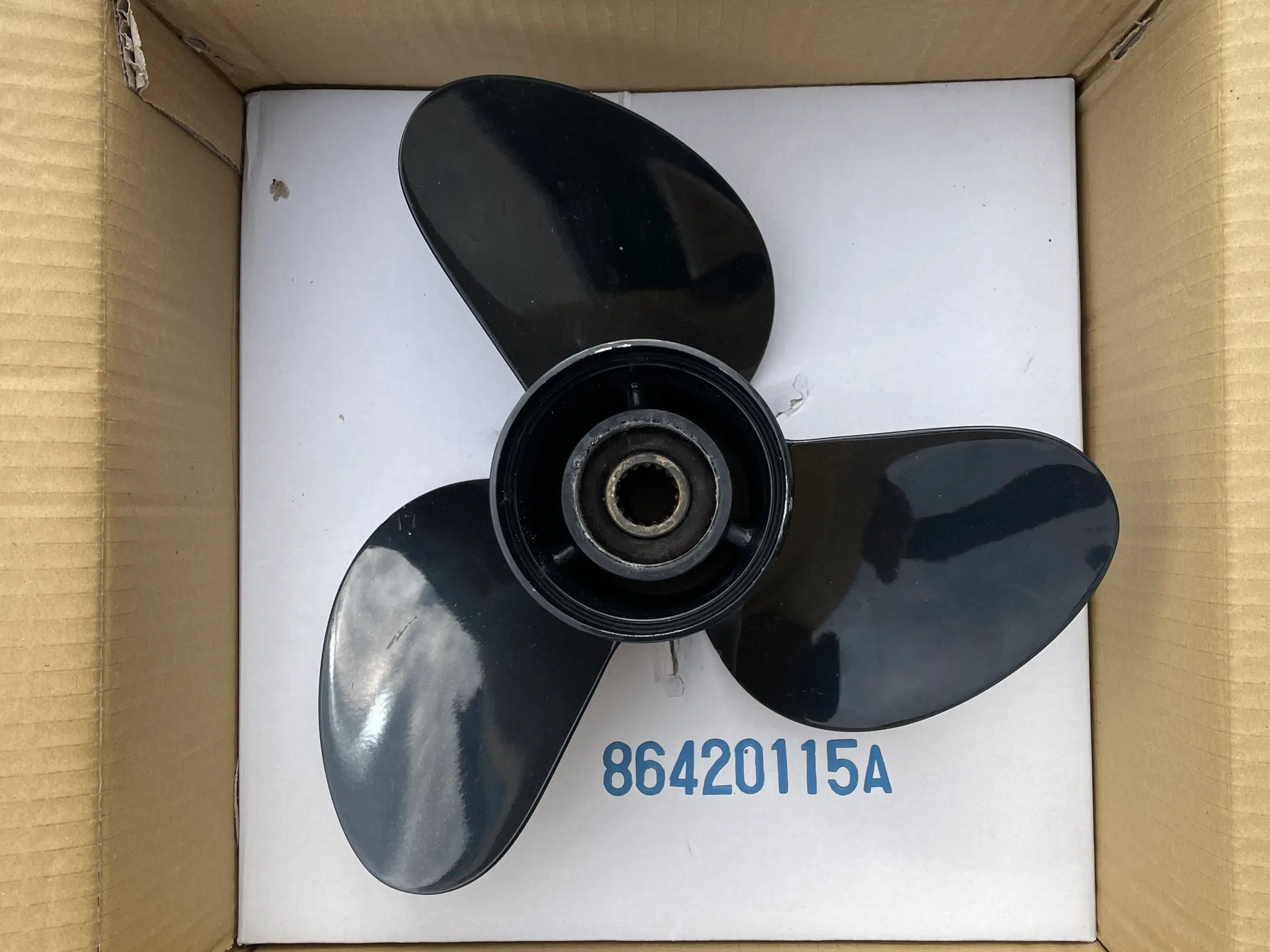 Suzuki Propeller 3x14x17 Black