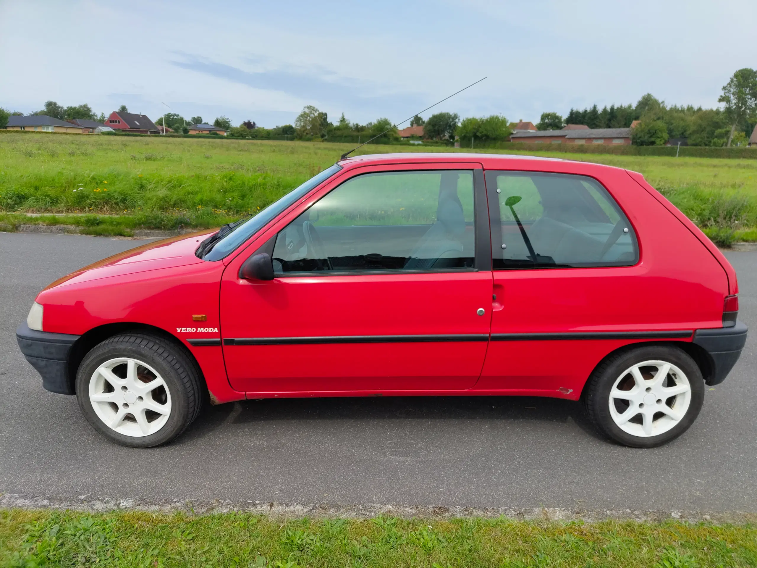 1 generation Peugeot 106 vero moda