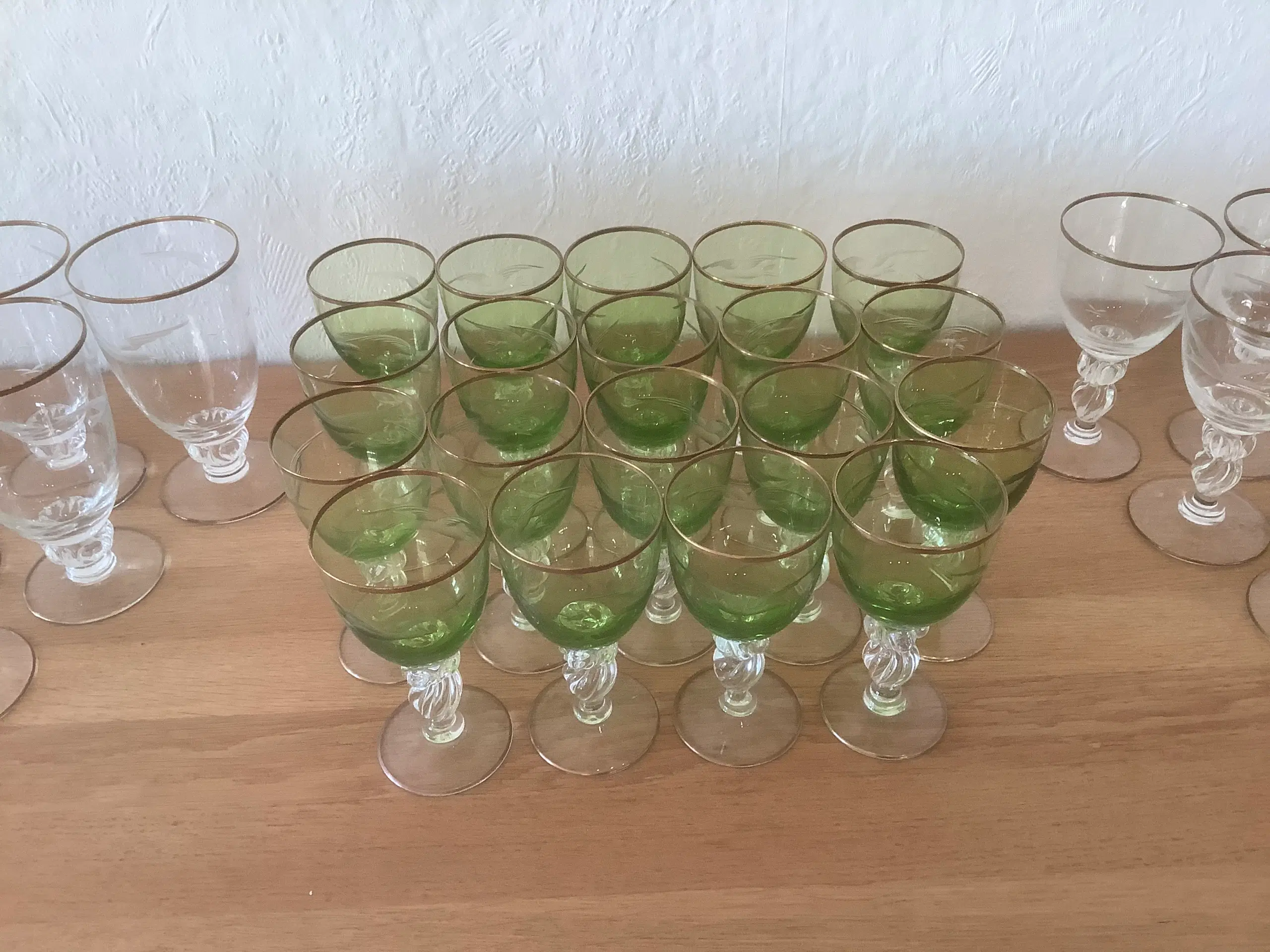 Lyngby måge glas med guldkant