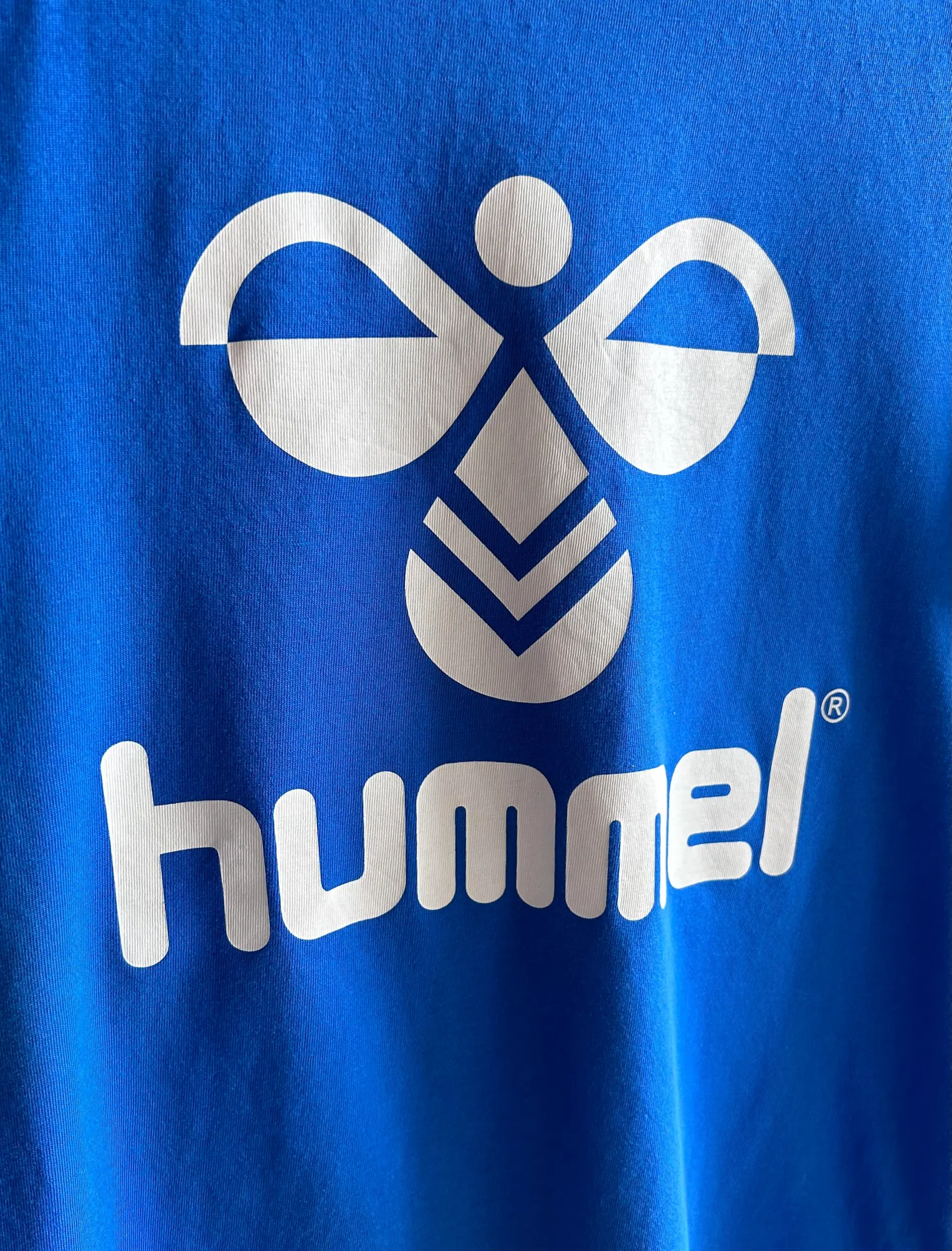 Hummel Tres T-shirt S/S str 128 - NY!