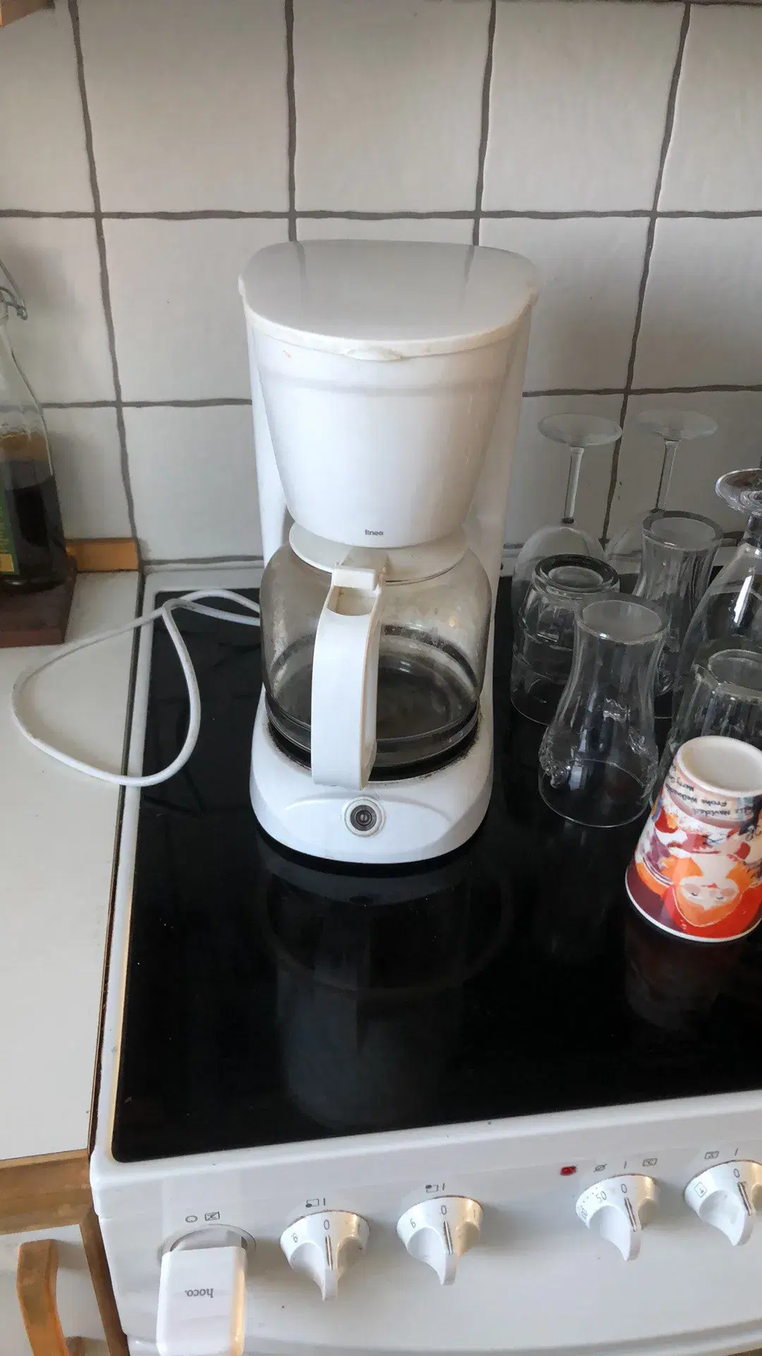 Linea kaffemaskine plus glas hurigt salg