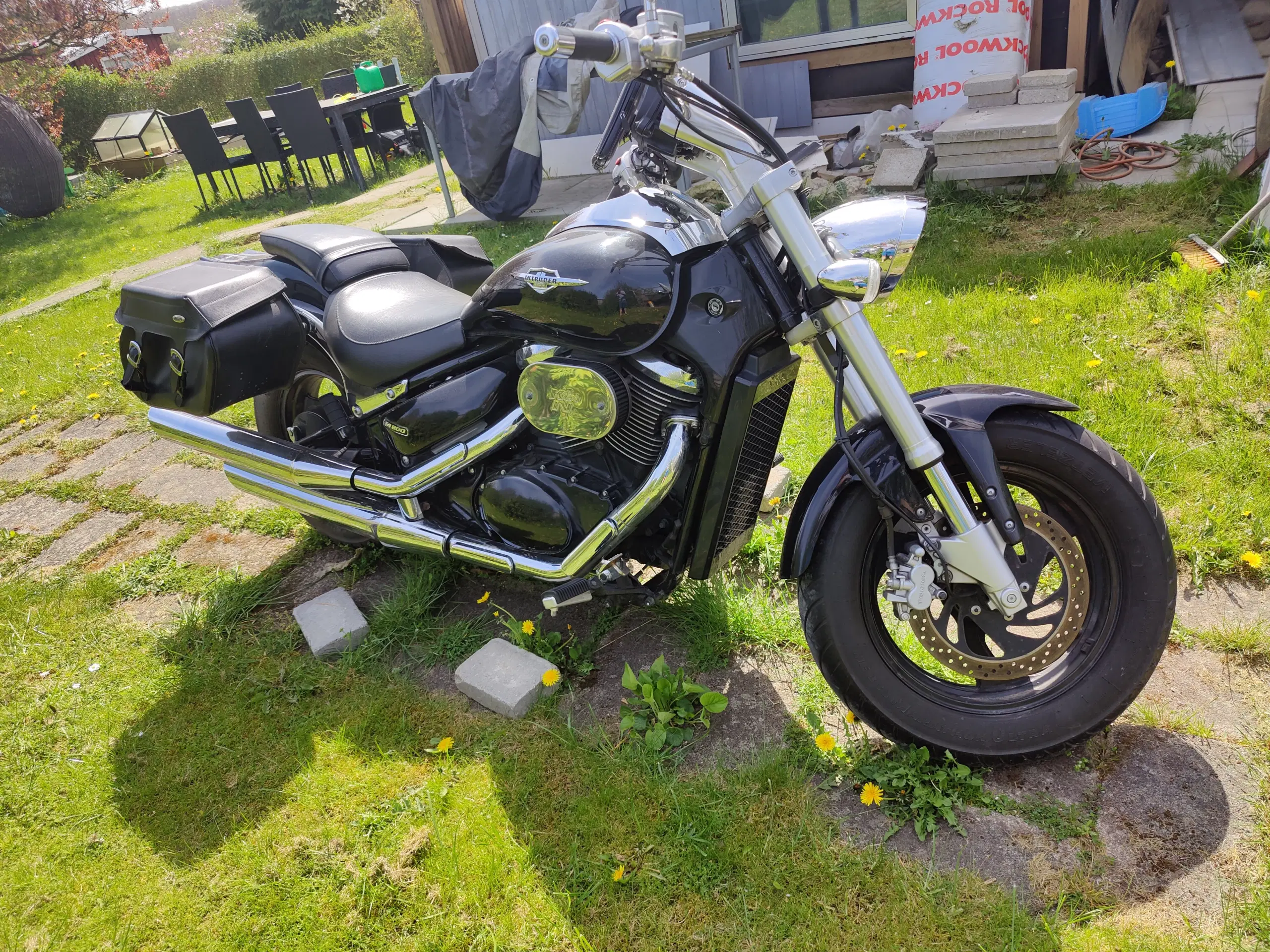 Suzuki intruder m800