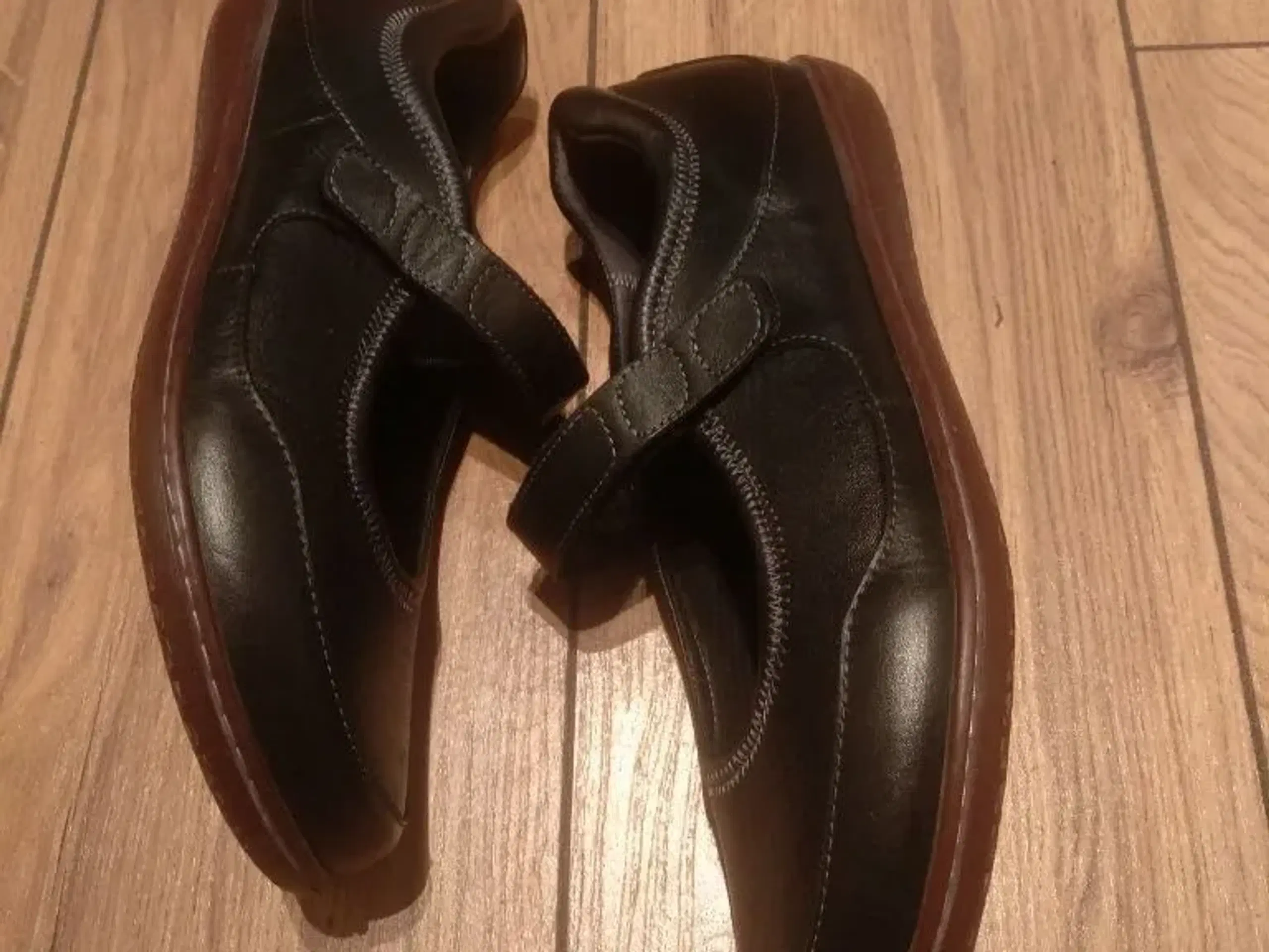 Sandaler NEW FEET