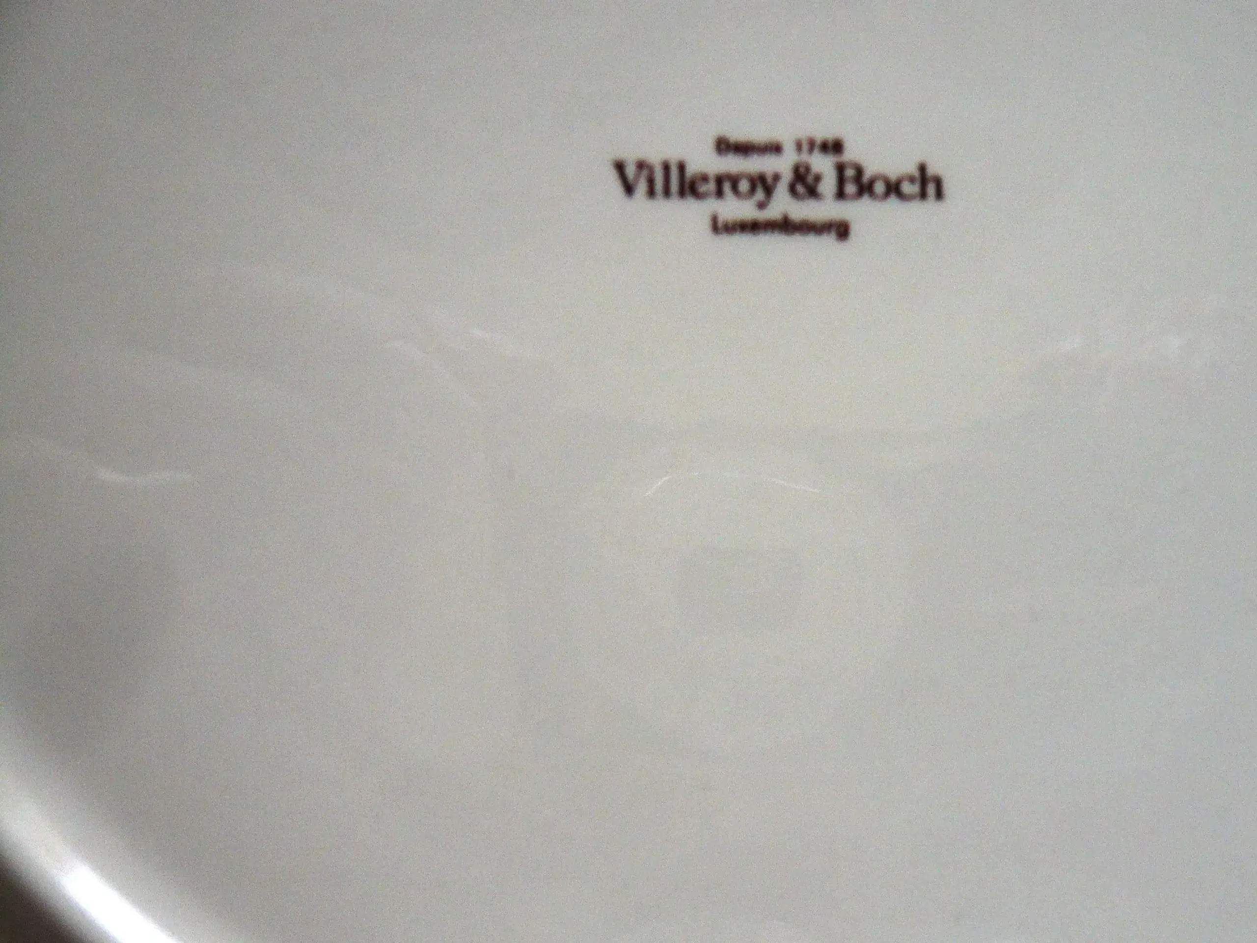 Villeroy  Boch platte: MG Car Club Luxemburg