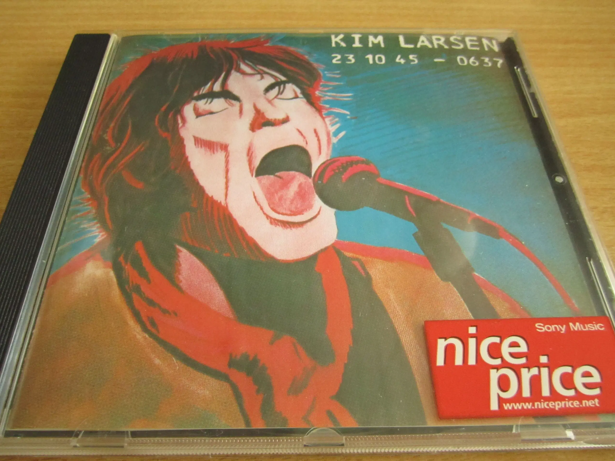 KIM LARSEN  Kjukken 16 x Cd