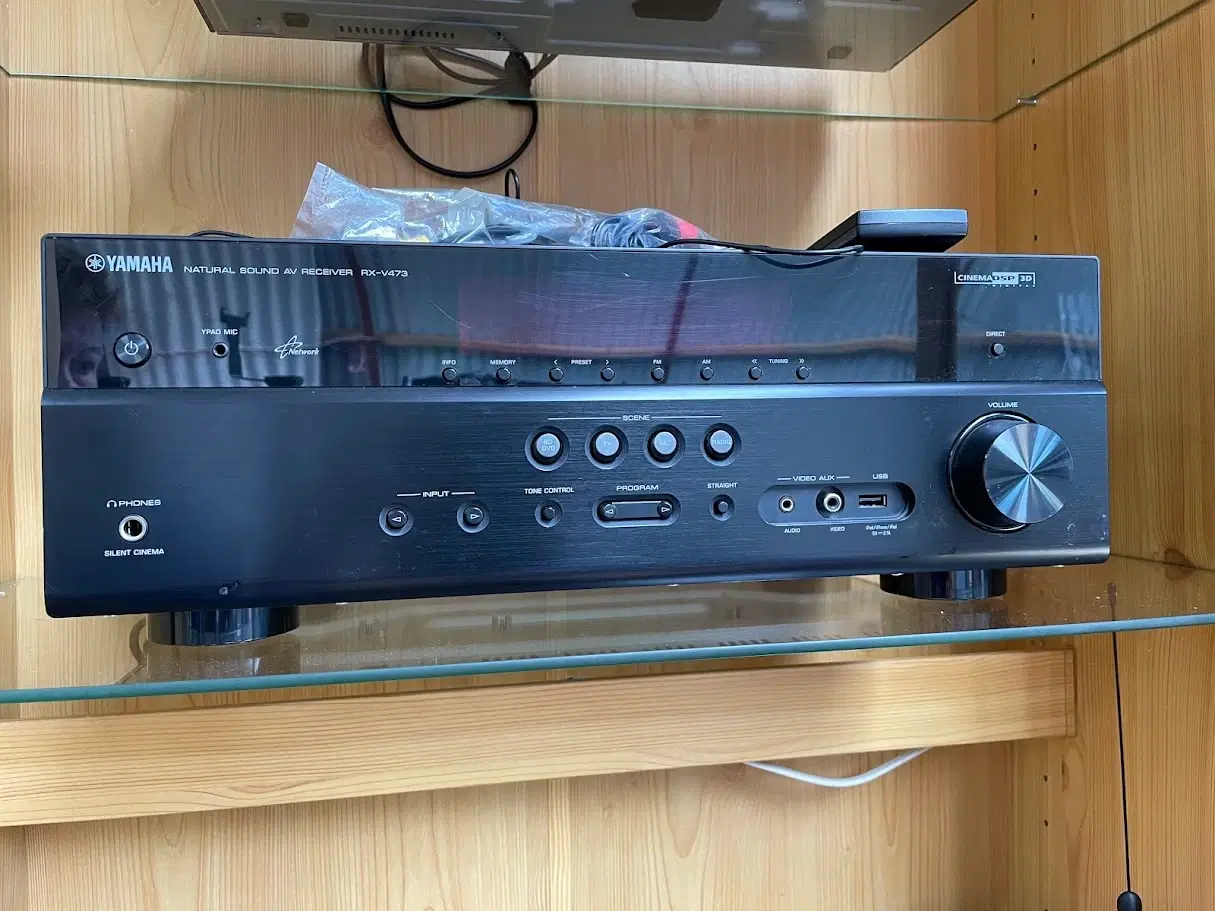 Yamaha RX-V473 Receiver sort