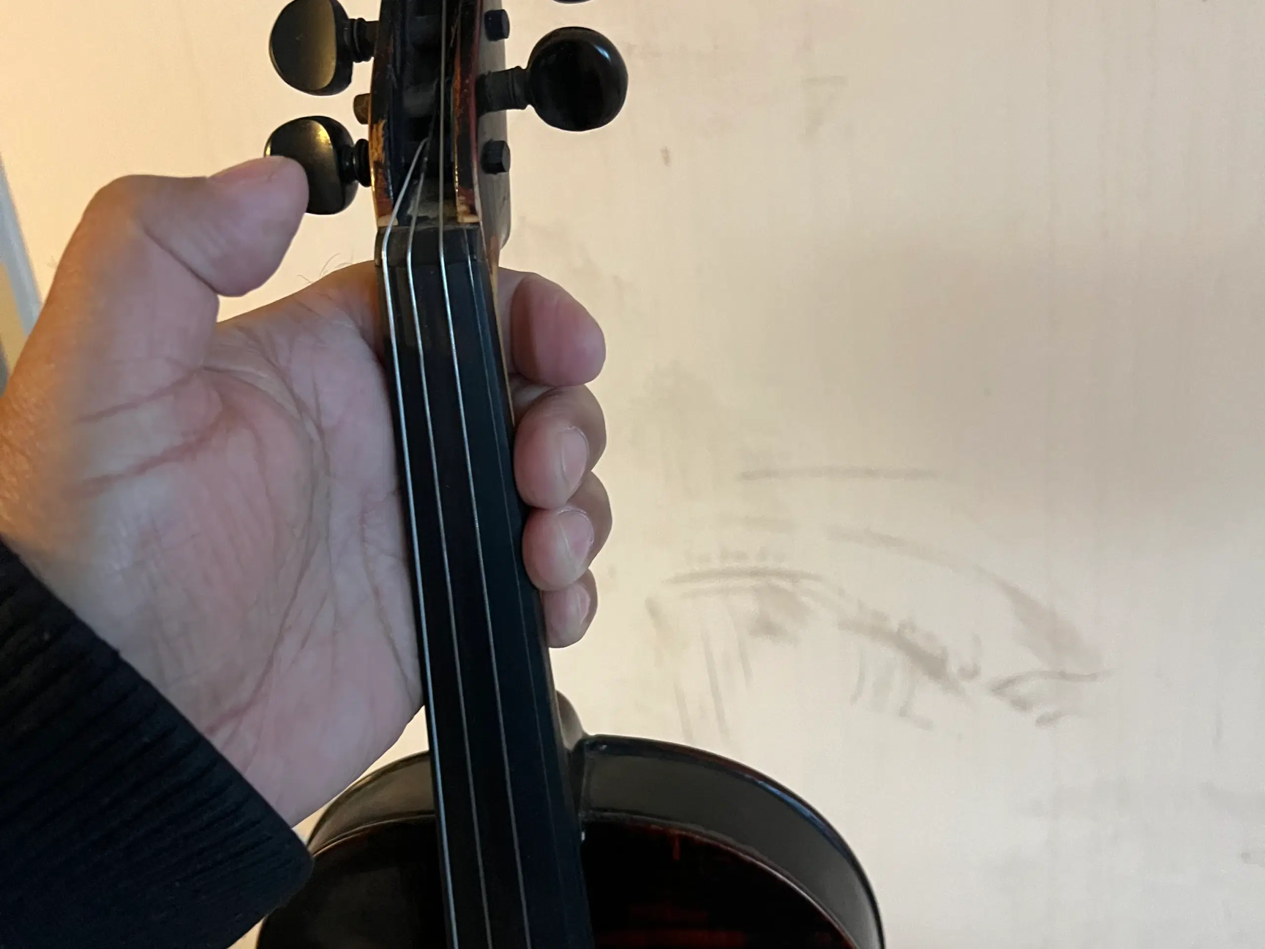 Gammel violin