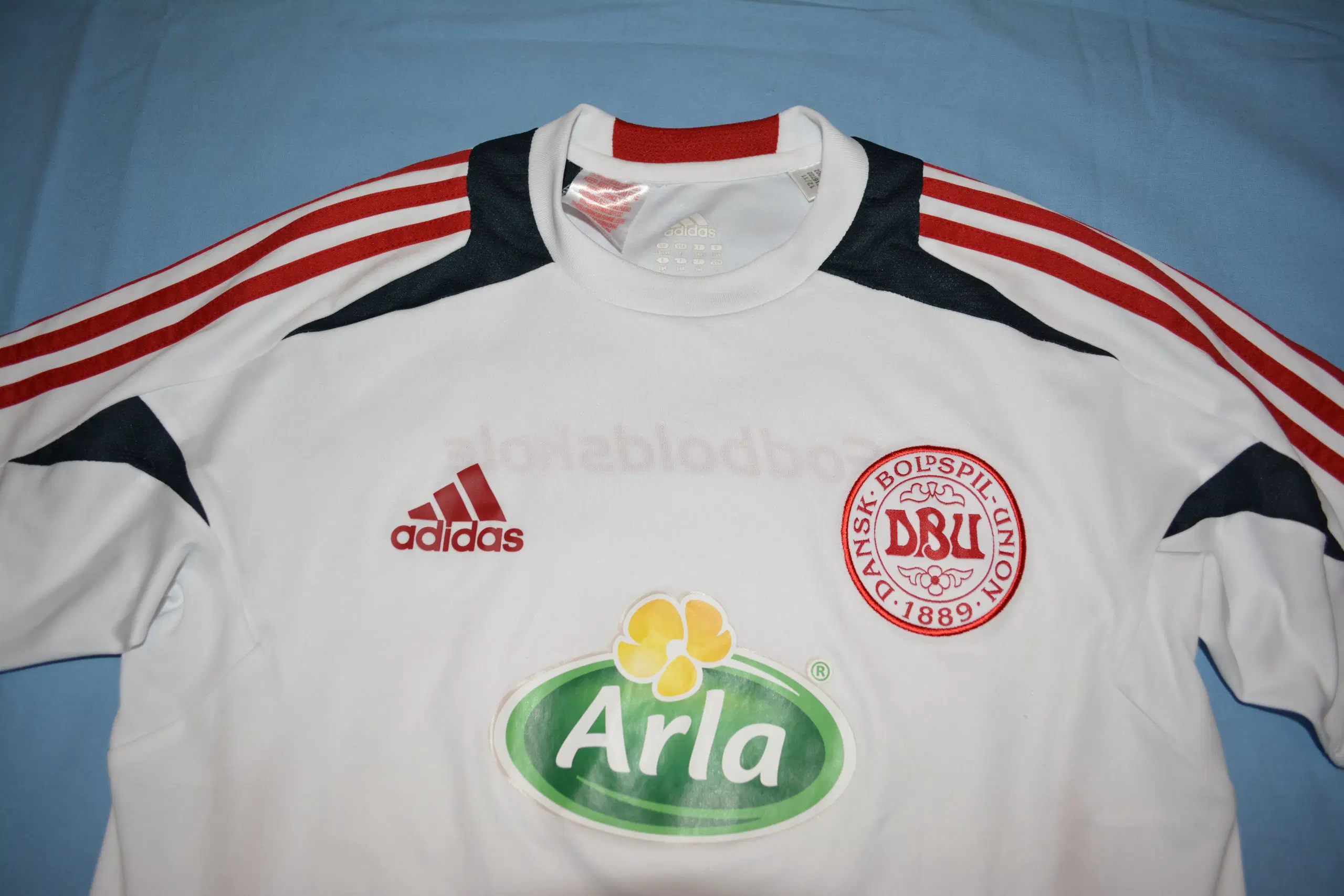 Adidas DBU T-shirt