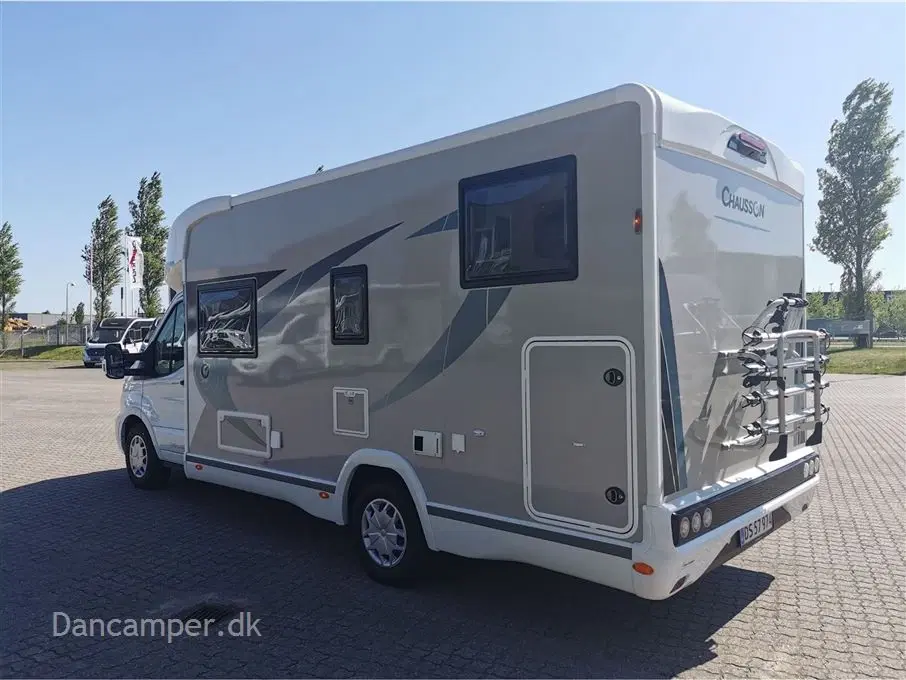 2022 - Chausson Titanium 627 GA Premium   Enkeltsenge + hæve-/sænkeseng 5 selepladser 4 sovepladser mulighed for 5 170Hk Aut Bi-Xeneon med ledlysmeget udstyr