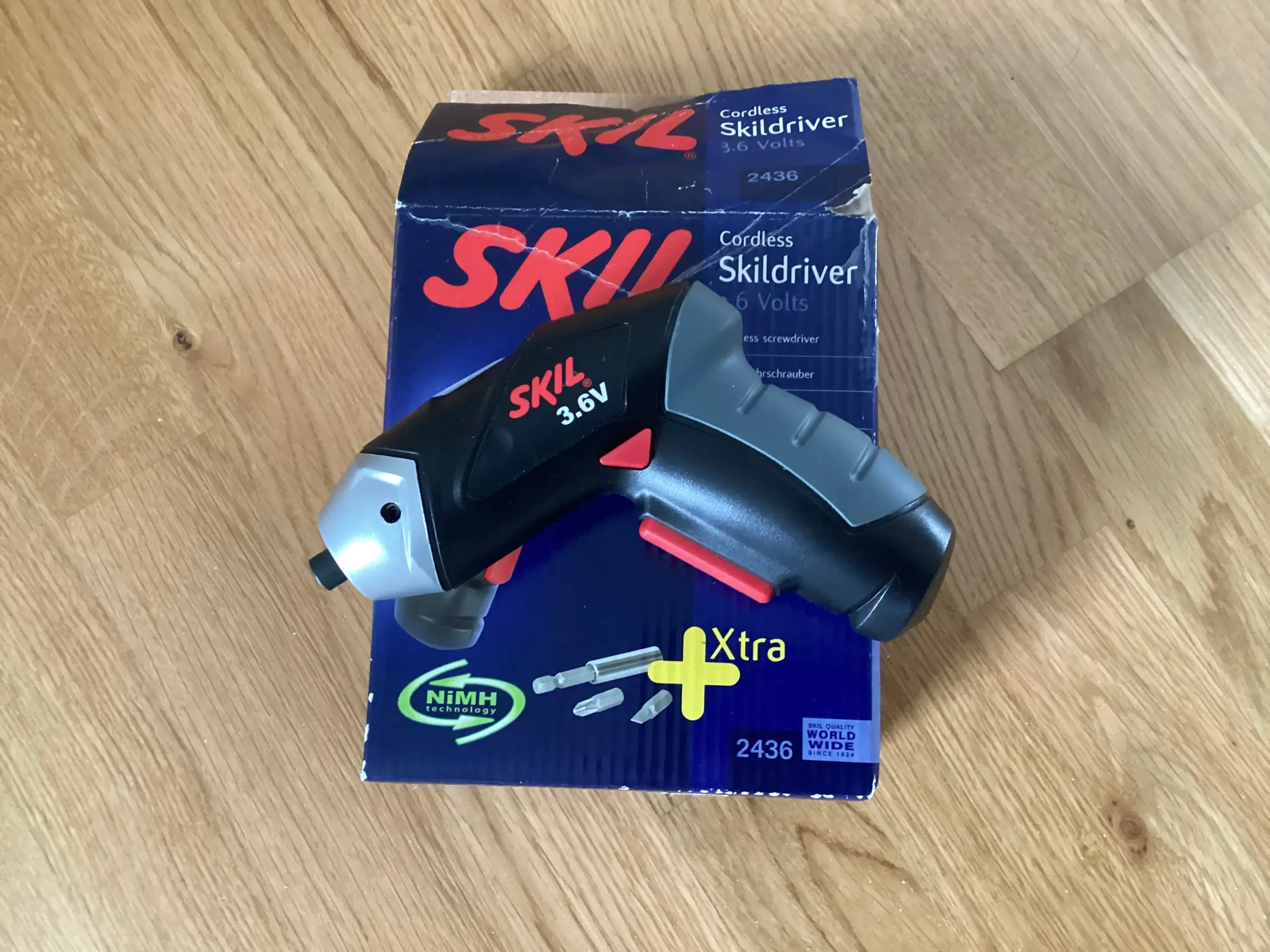 SKIL Cordless Screwdriver