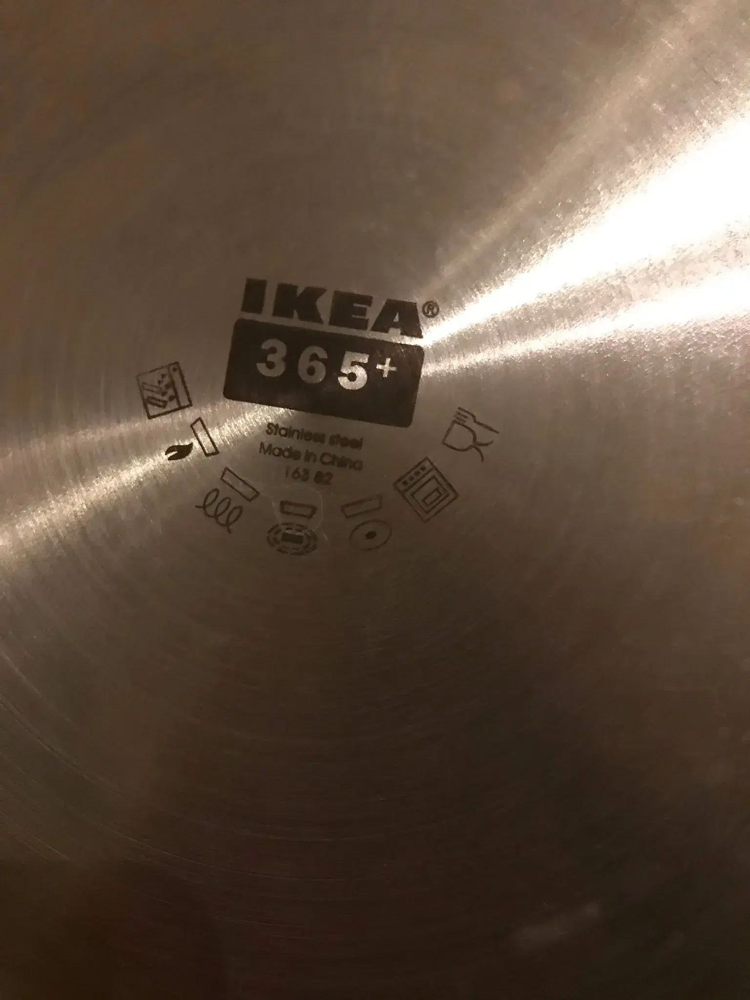 Ikea 365+ pande sælges