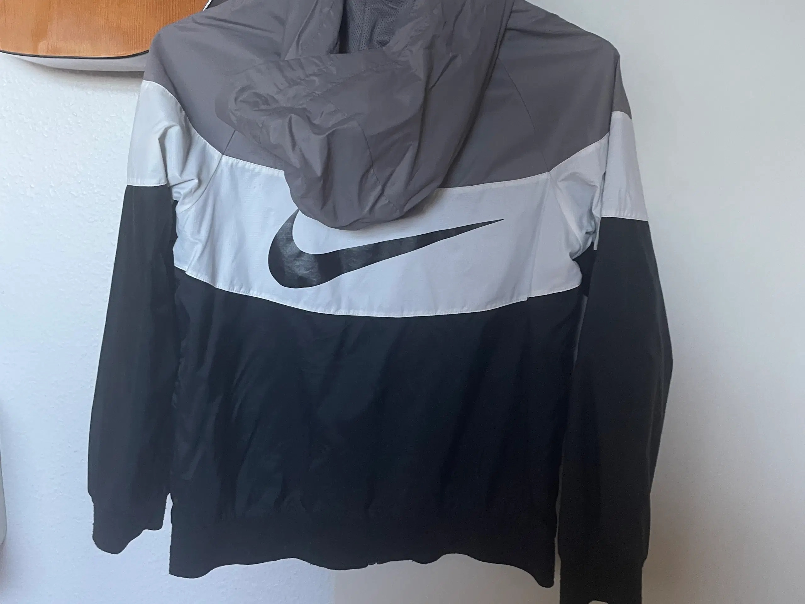 Nike sommer jakke