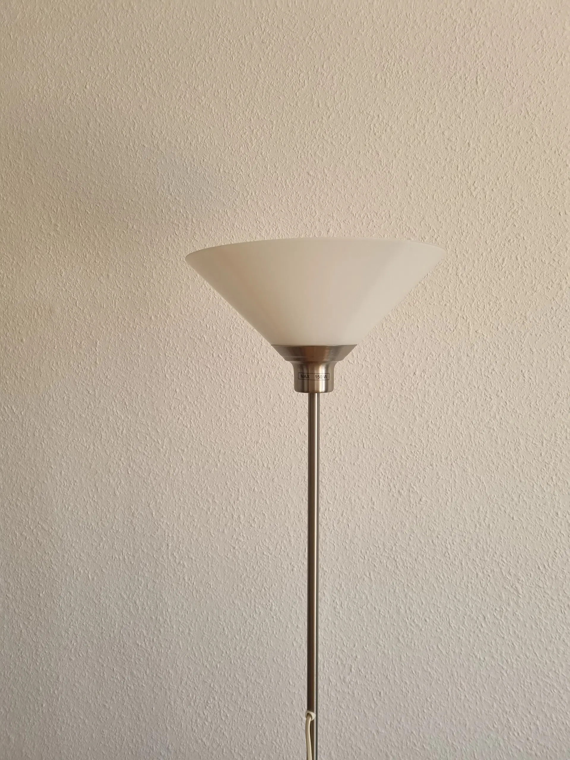 Gulvlampe og bordlampe