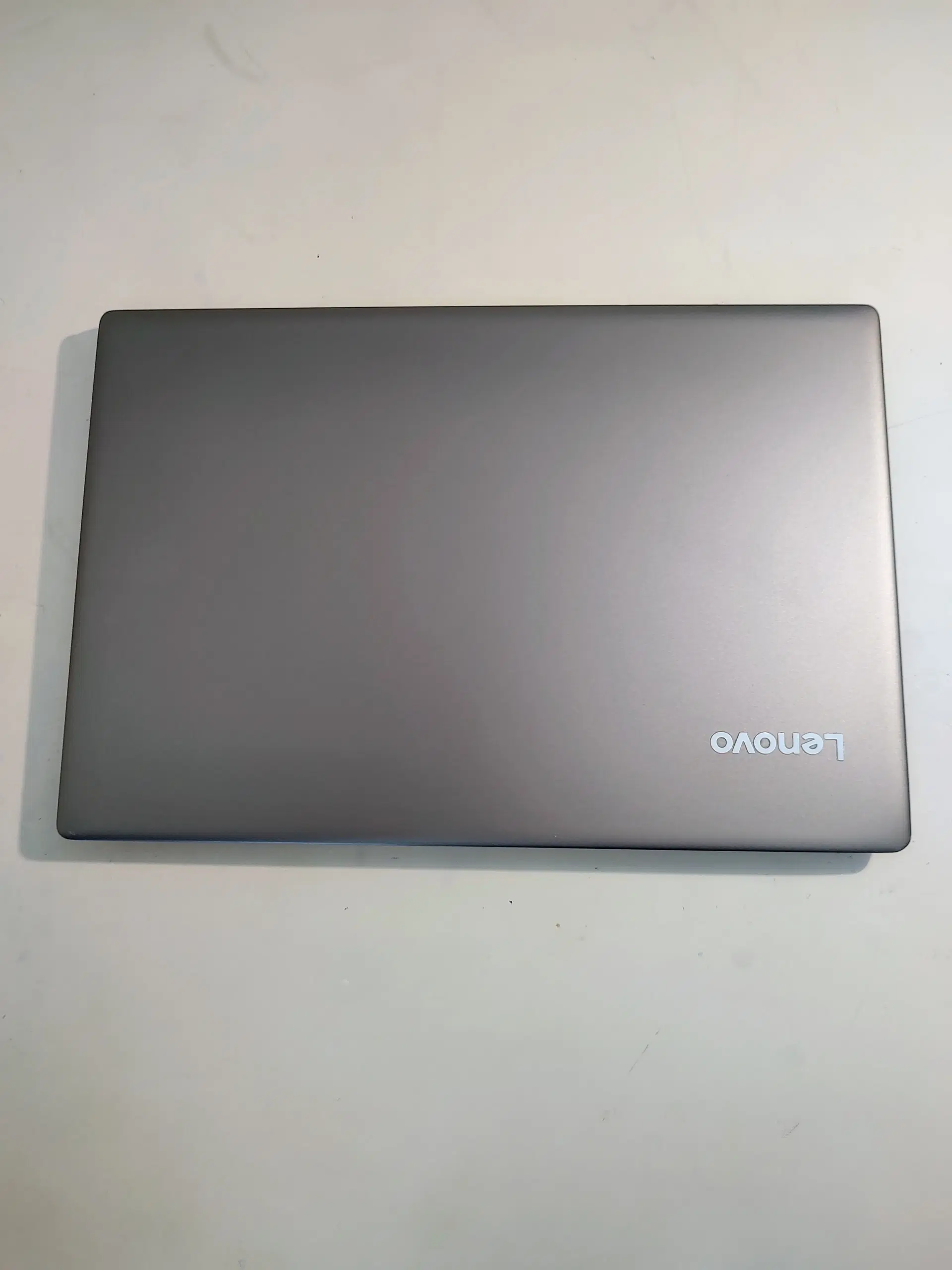 Bærbar lenovo ideapad 320S