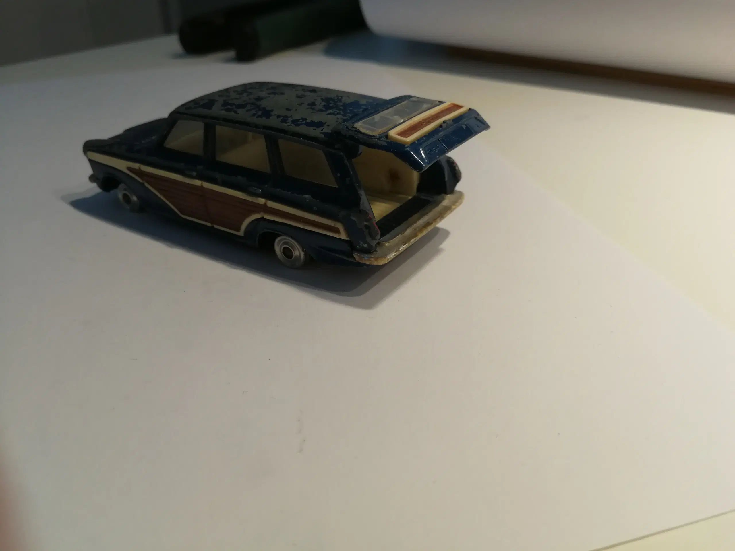 Corgi nr 440 Ford Consul Cortina estate