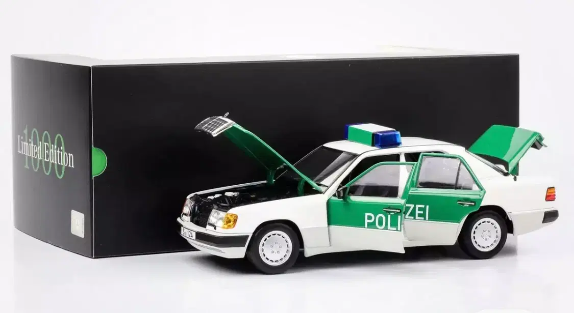 1:18 Mercedes E230 W124 Polizei