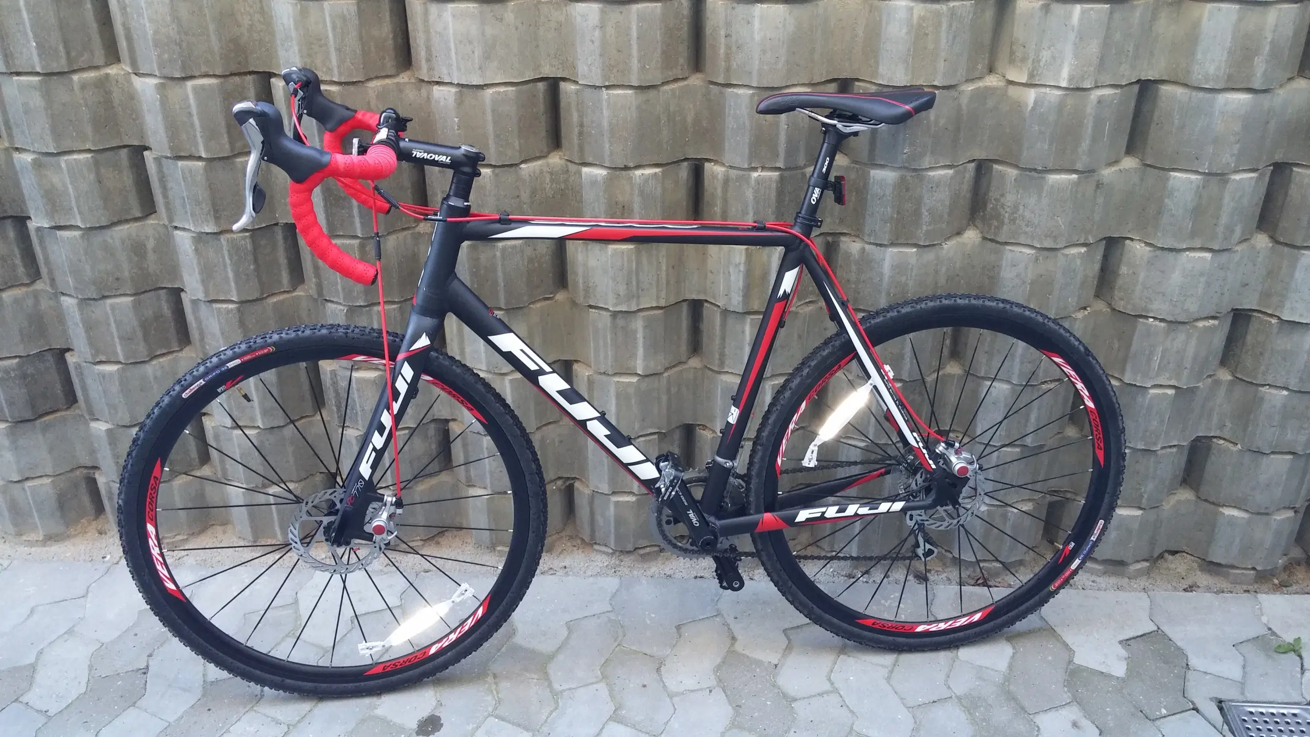 Fuji Cross 15 2014 cykel