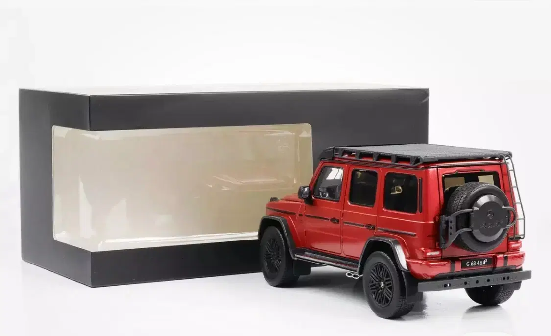 1:18 Mercedes G63 AMG 4*4 W463