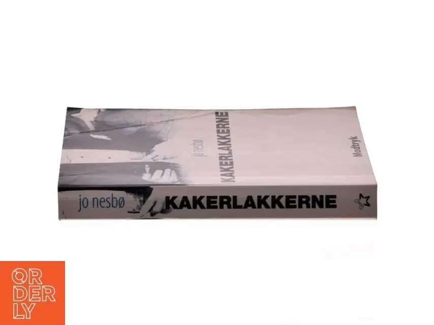 Kakerlakkerne af Jo Nesbø (Bog)