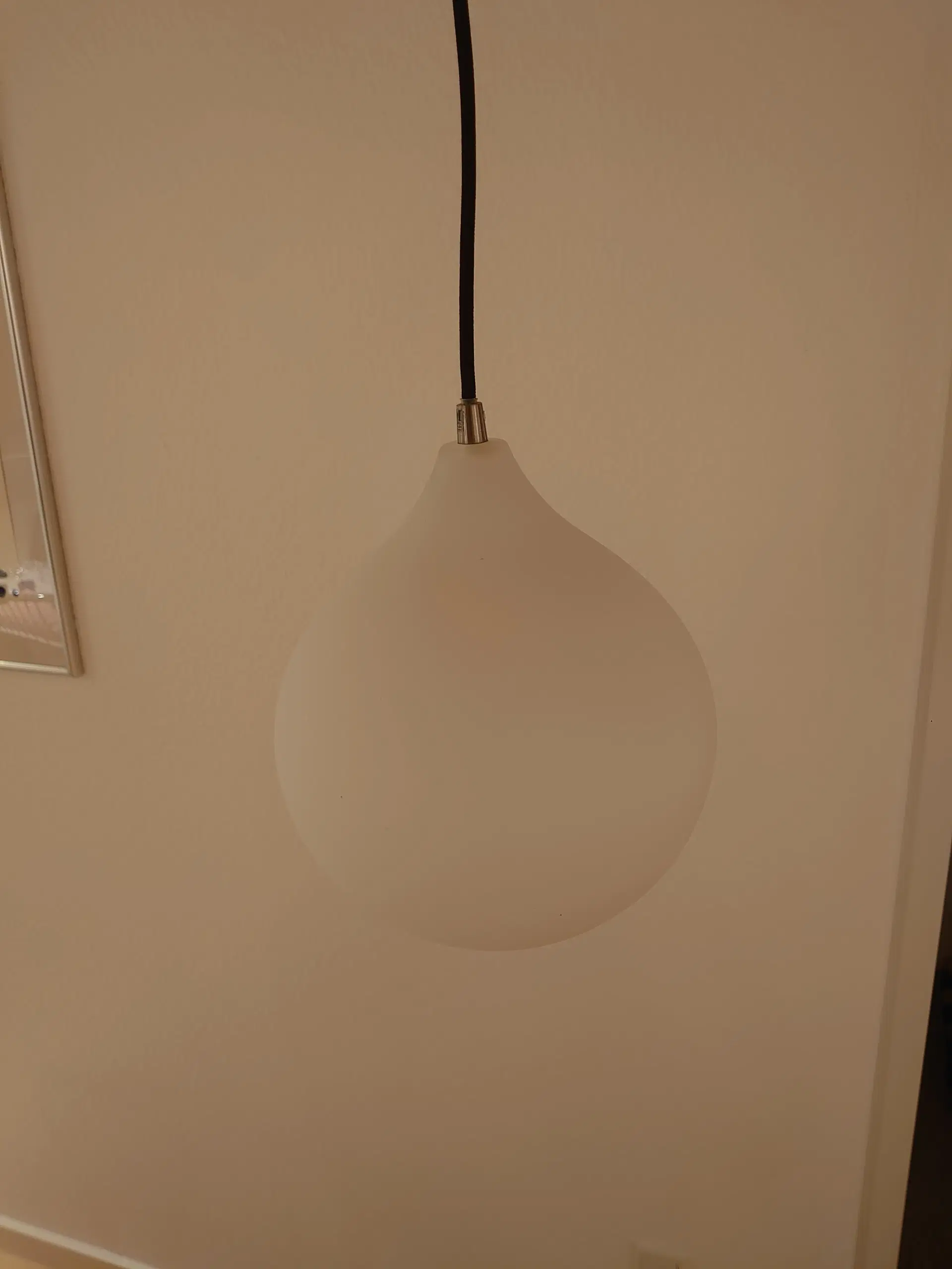 Loftlampe i glas