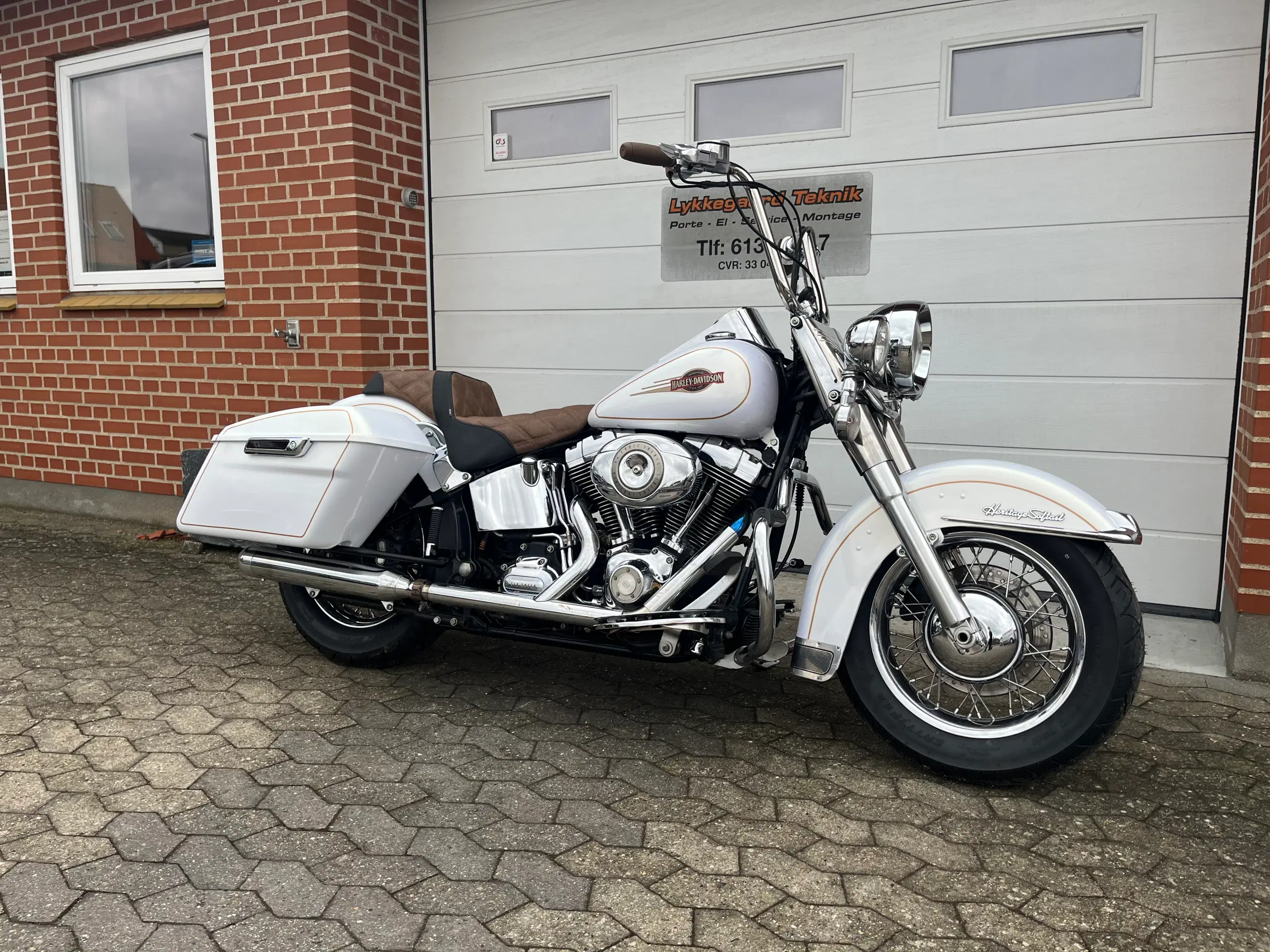 Harley Davidson FLSTCI Heritage softail