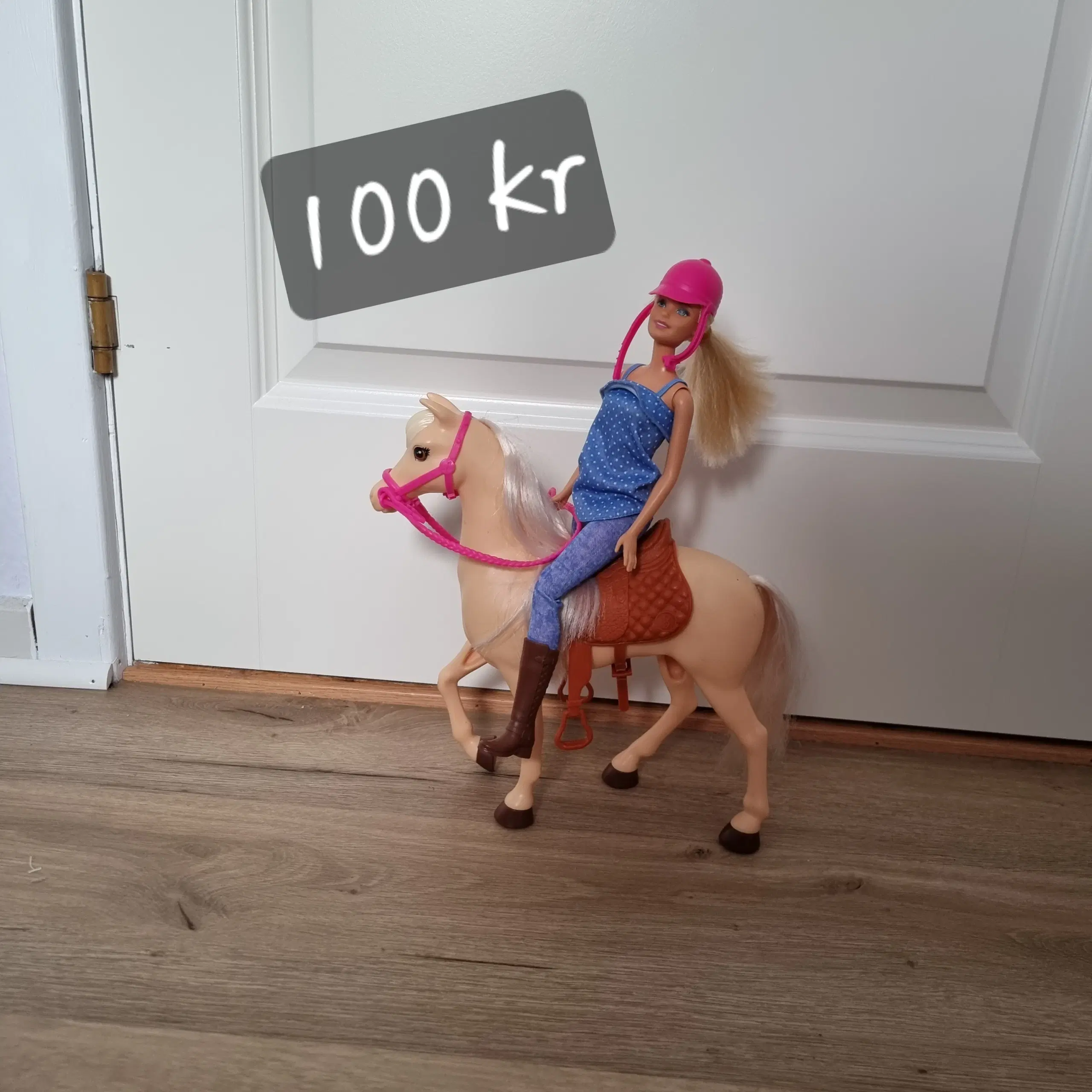 Barbie med hest