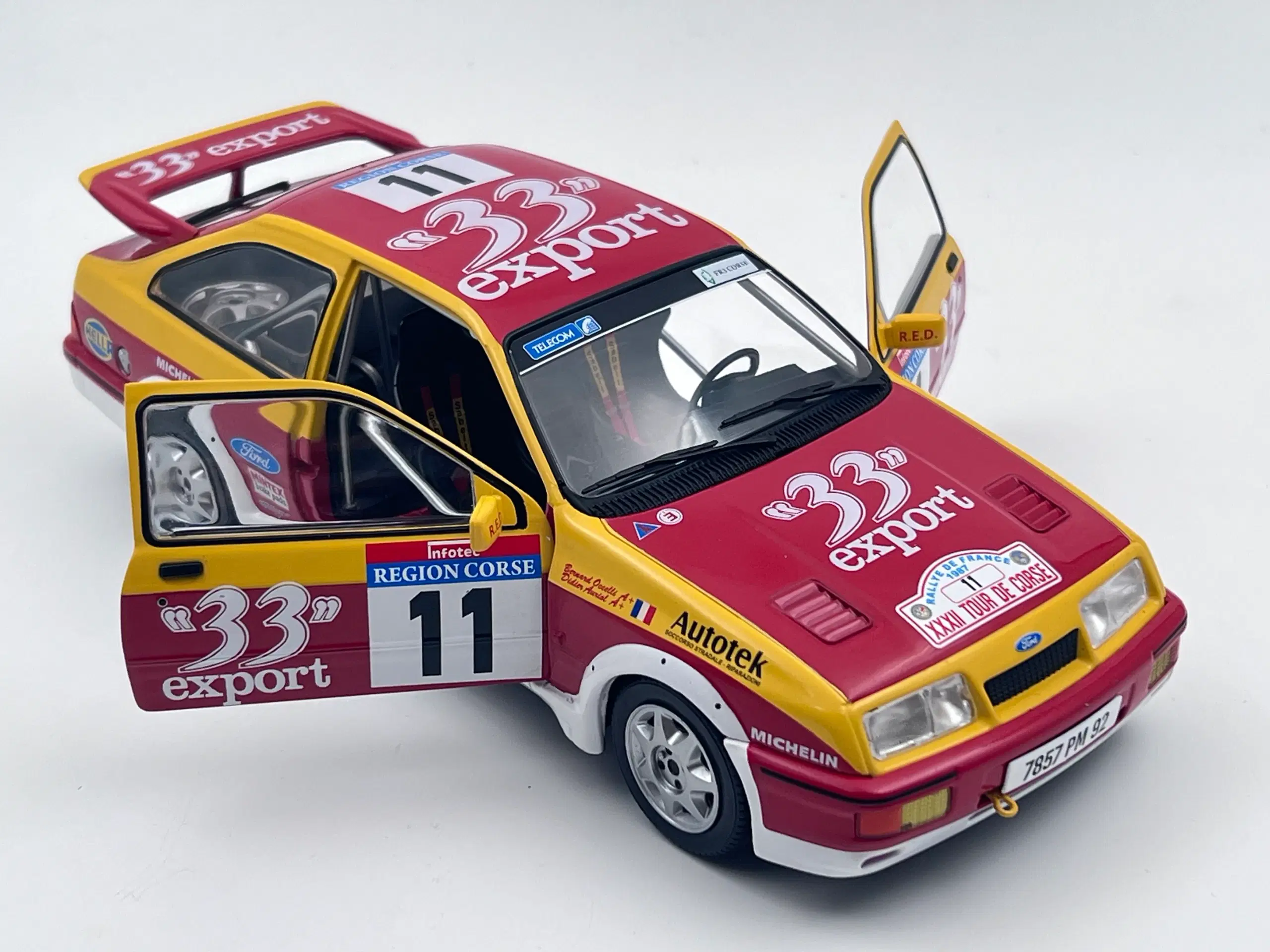 1987 Ford Sierra RS Cosworth TDC #11 - 1:18