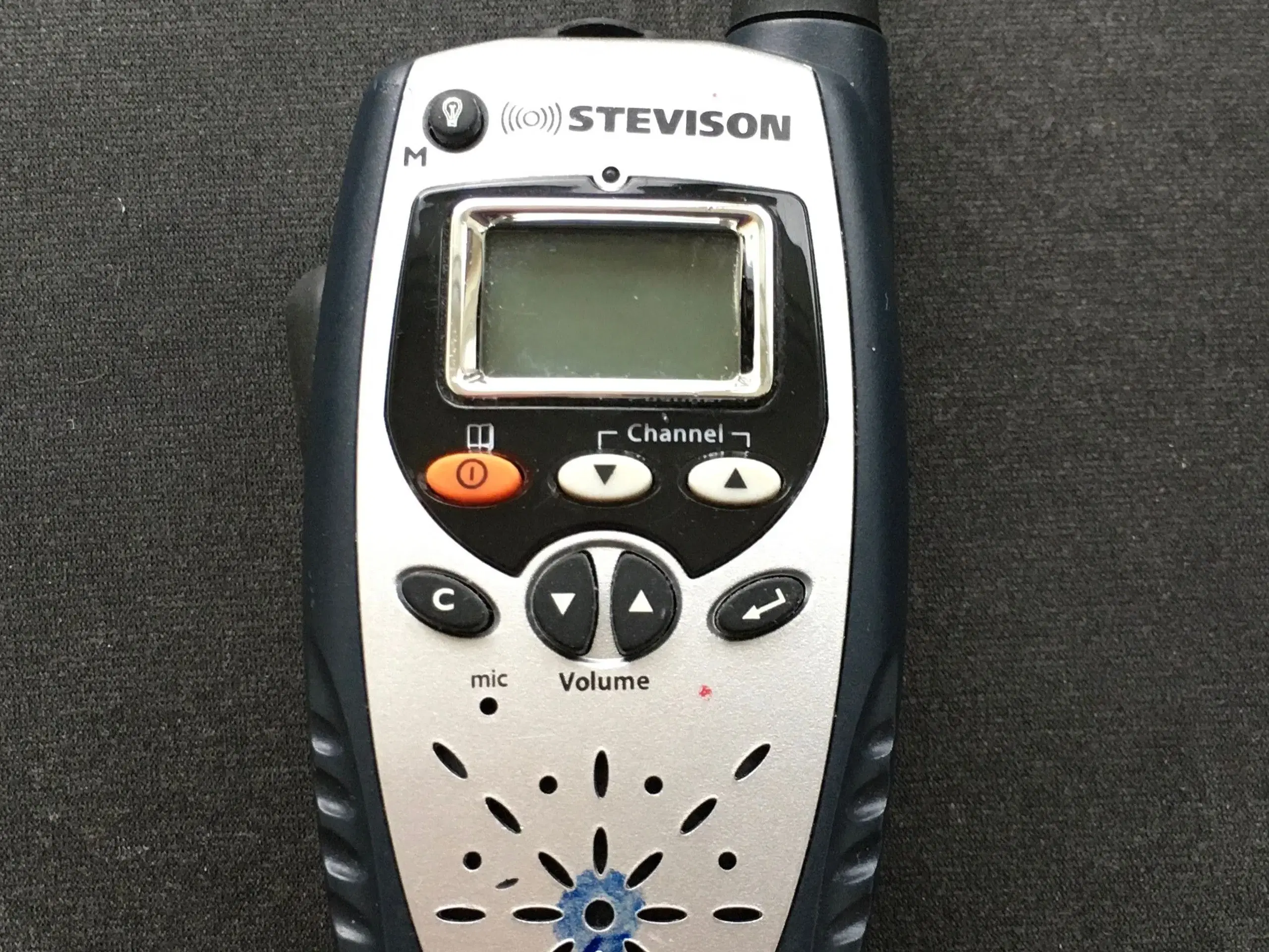 Stevison Walkie Talkie