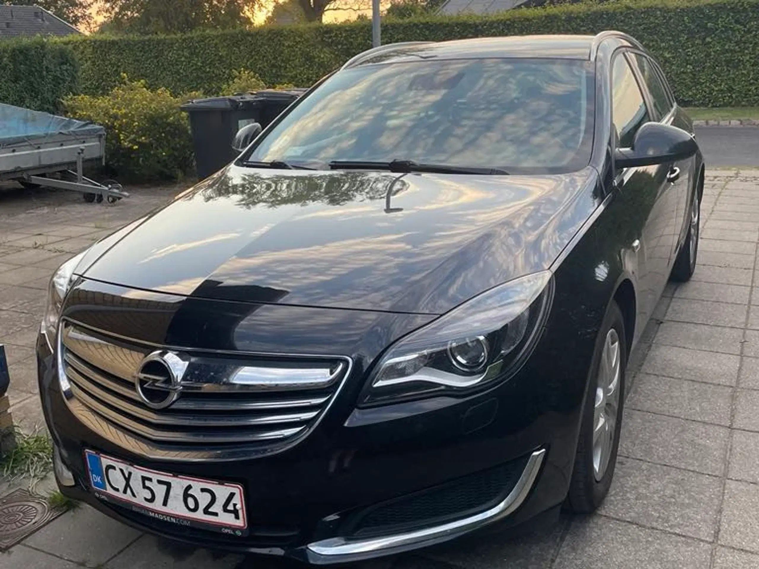 Opel Insignia 14 - sportstourer NYSYNET 211000k