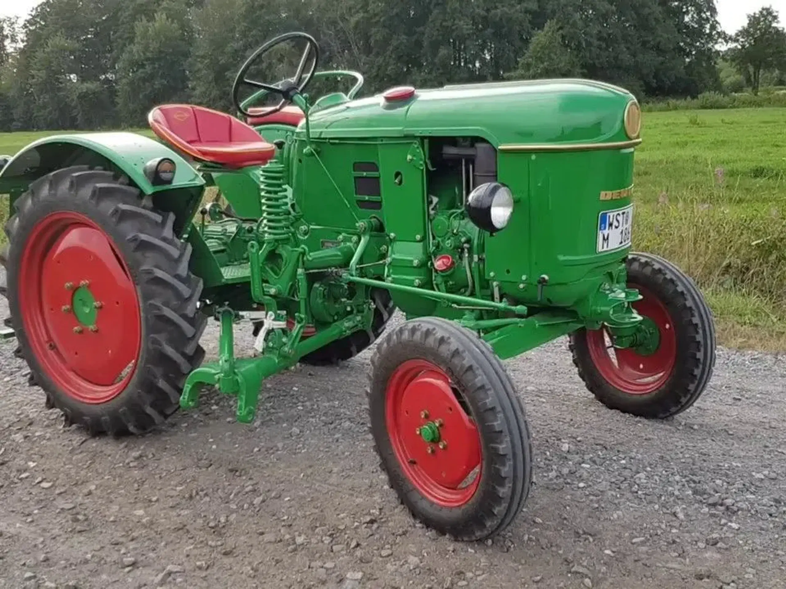 Deutz D15 købes