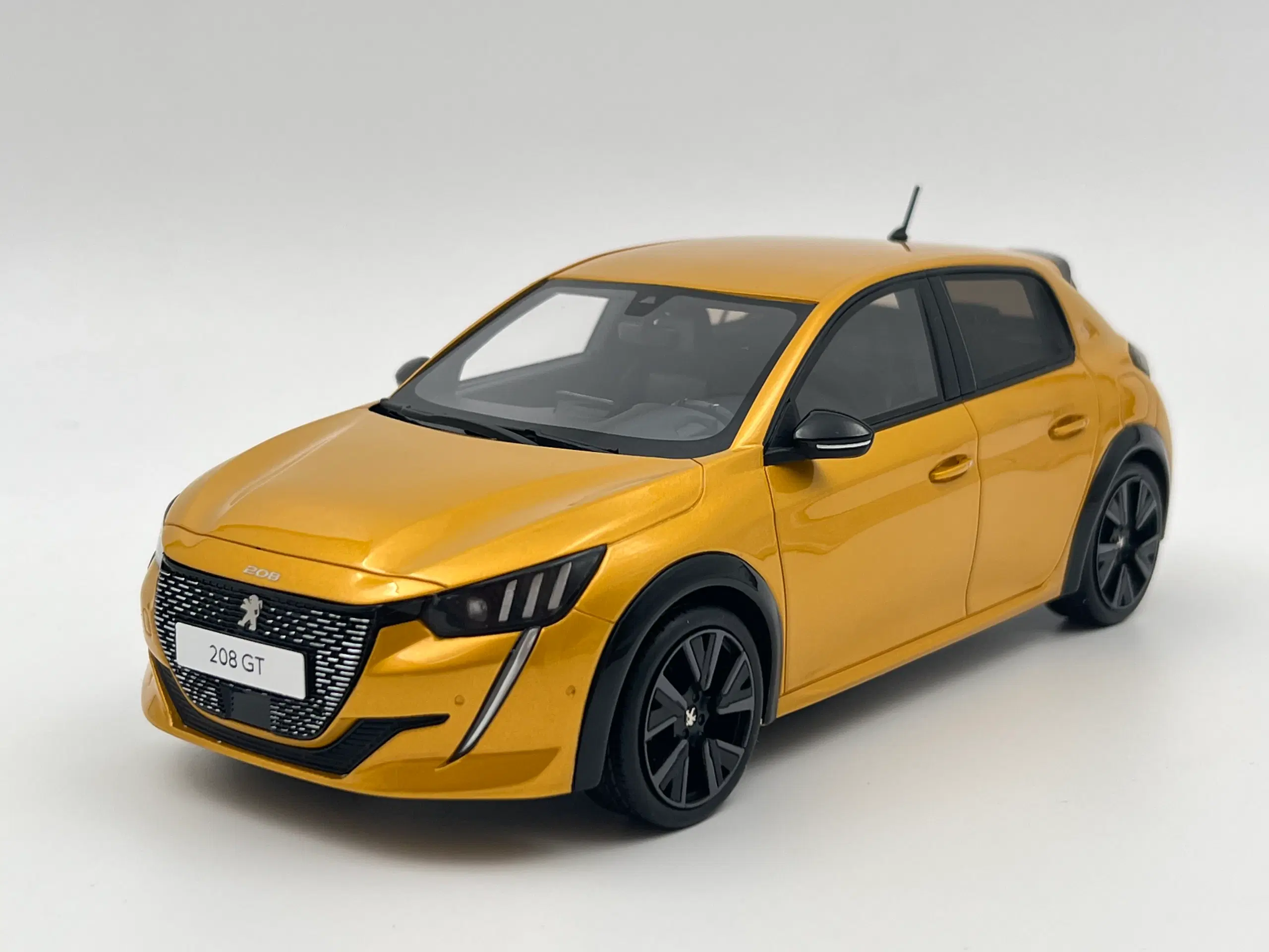 2020 Peugeot 208 GT - Limited Edition - 1:18