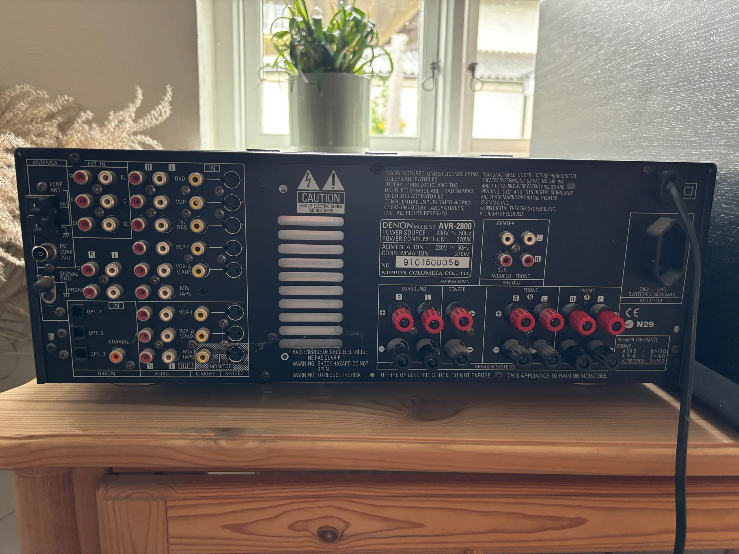 Denon AVR 2800 Surround-anlæg + Jamo højtalere