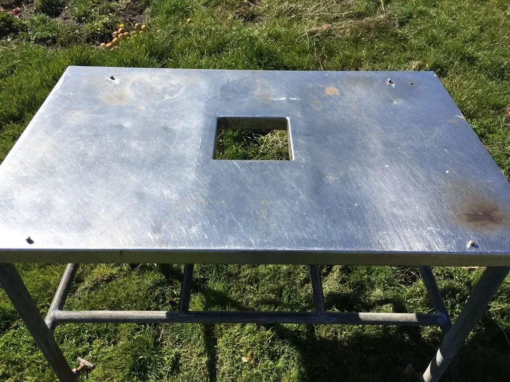 Stålbord Udv mål: L 123 B 80 og H 82 cm