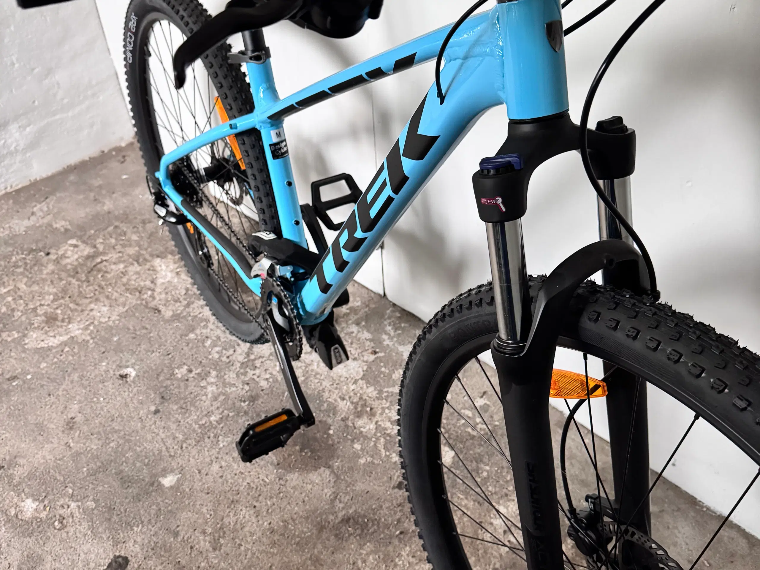 Trek Marlin 5 azureblå mountainbike