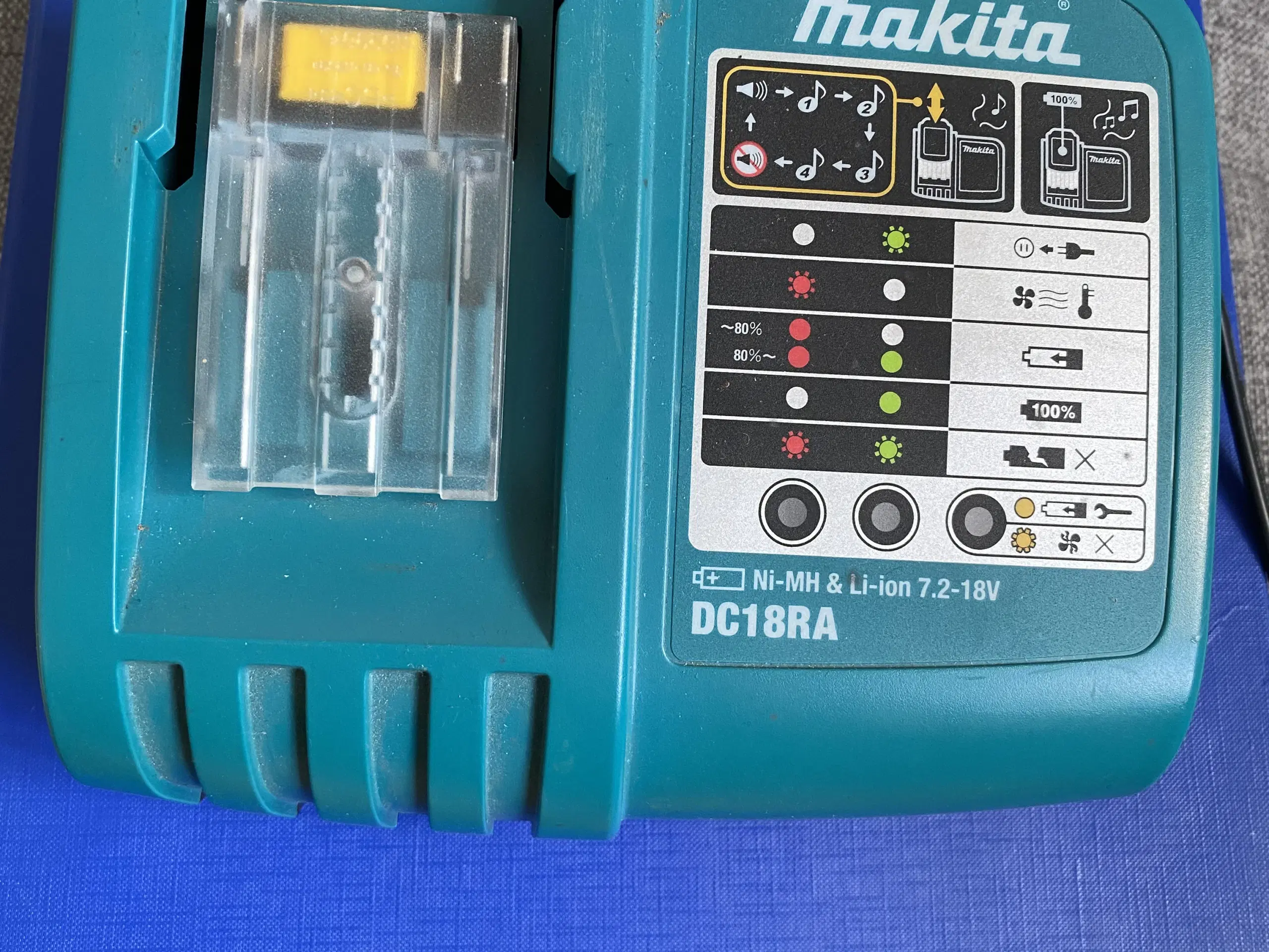 Batterilader Makita