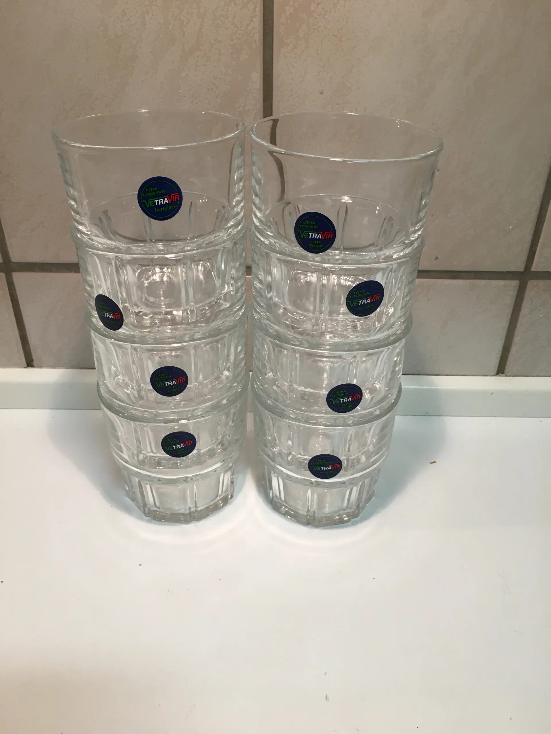 8 drikke glas