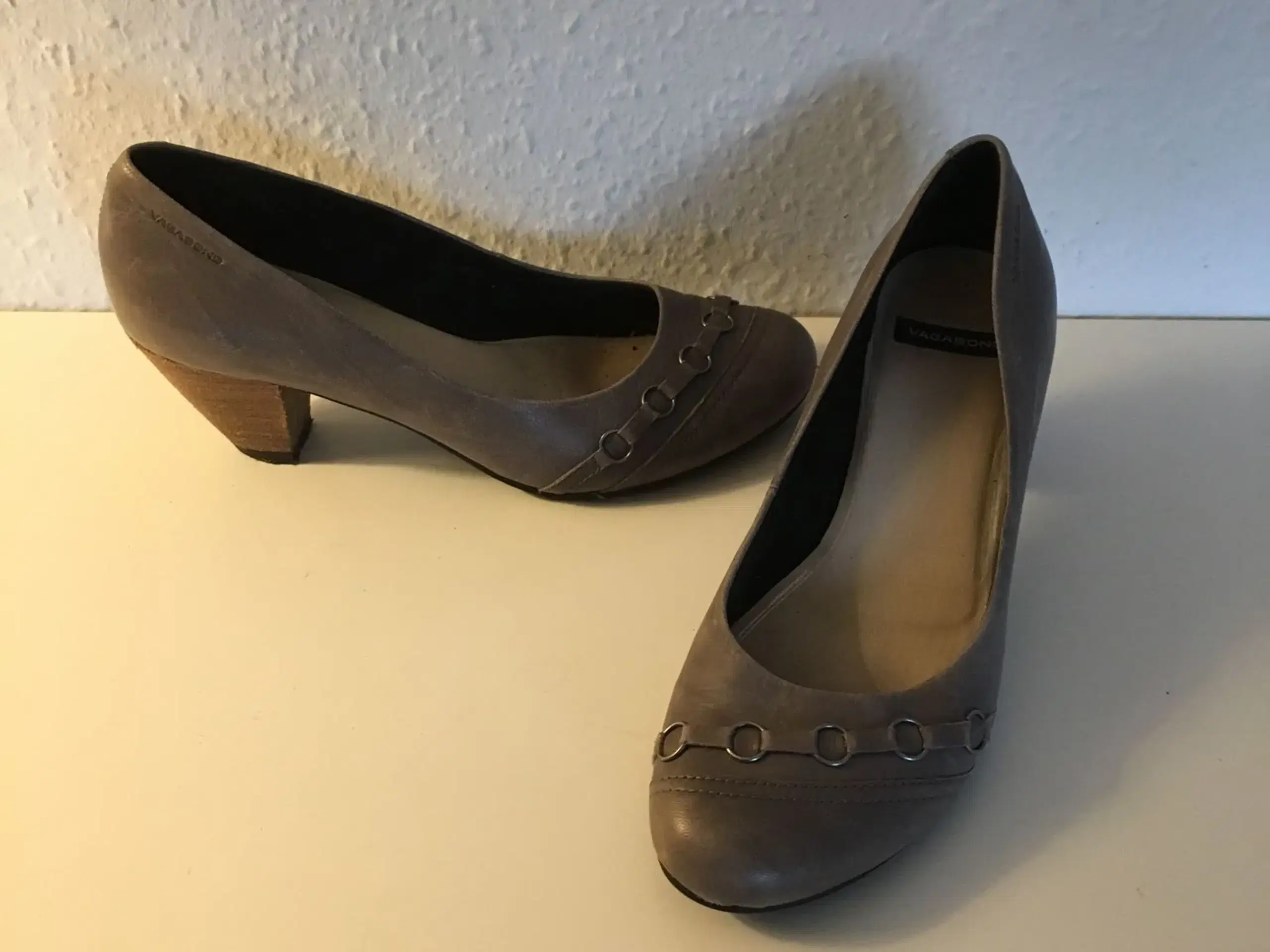 Vagabond heels 38 mørk beige