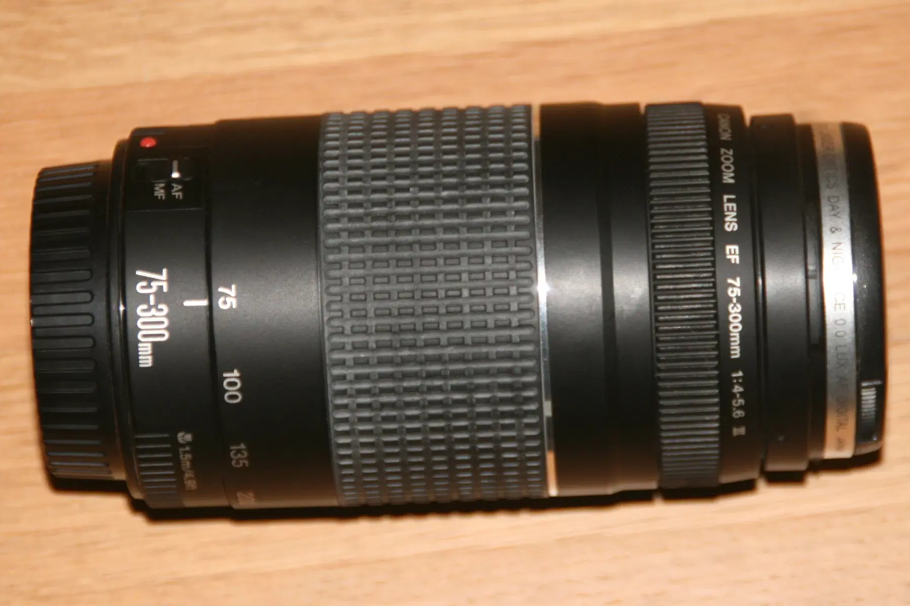 Canon Lens EF 75-300