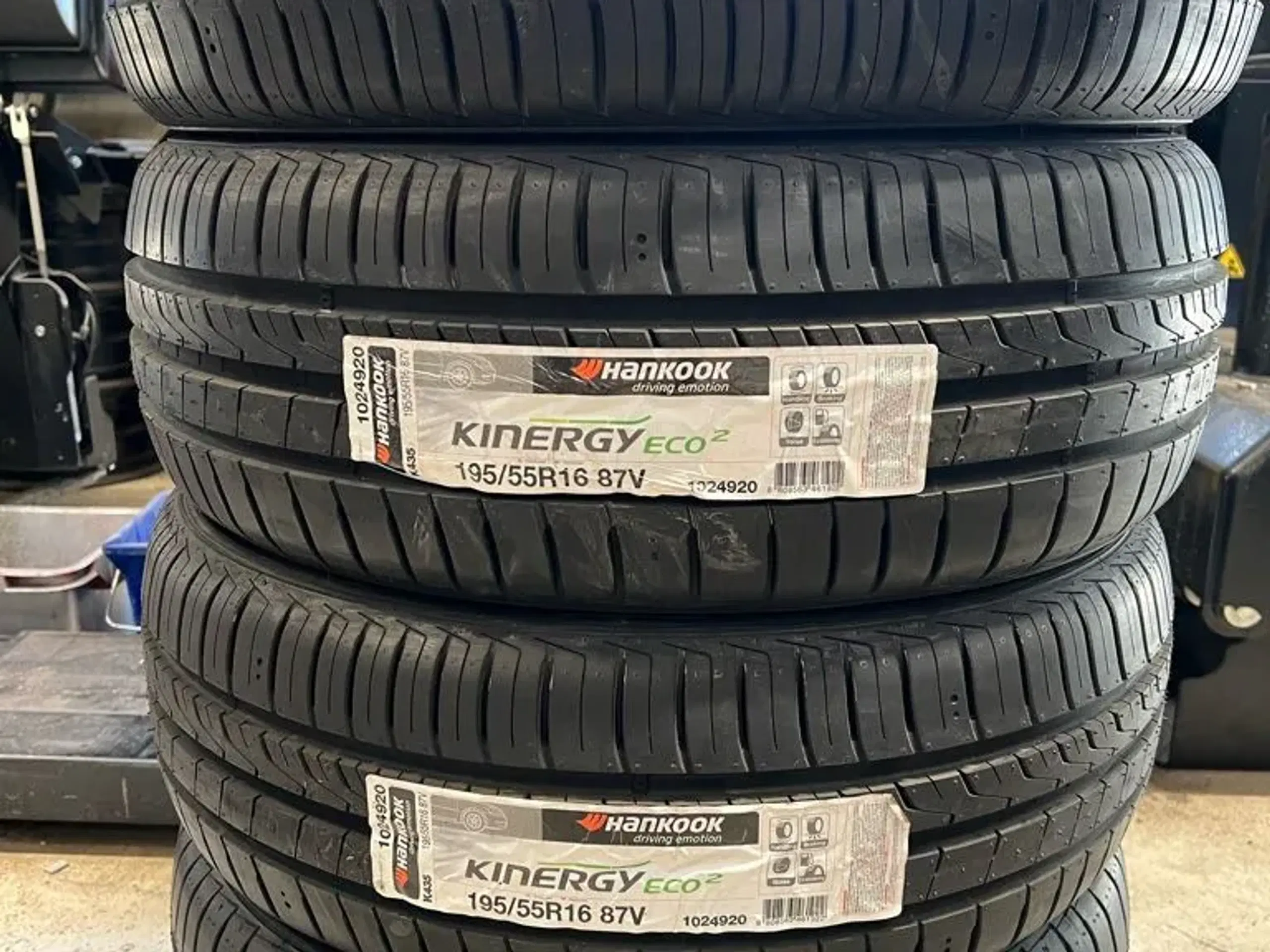 Hankook 195/55 16