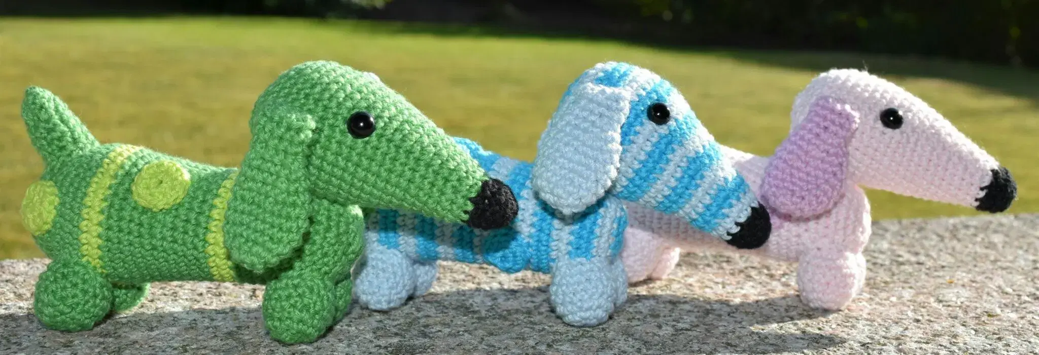 Hæklede gravhunde mini